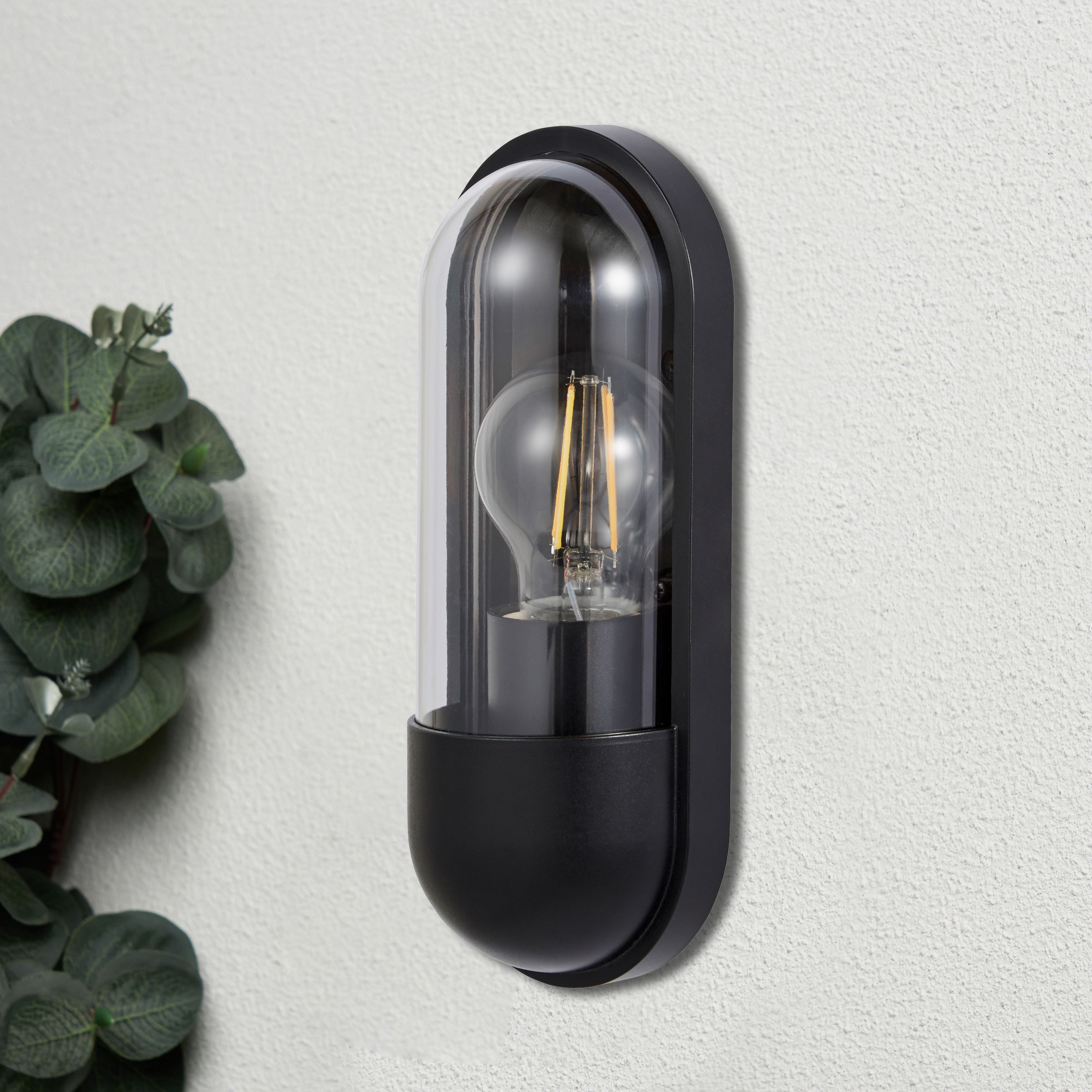 Ersham E27 Wall Light Black
