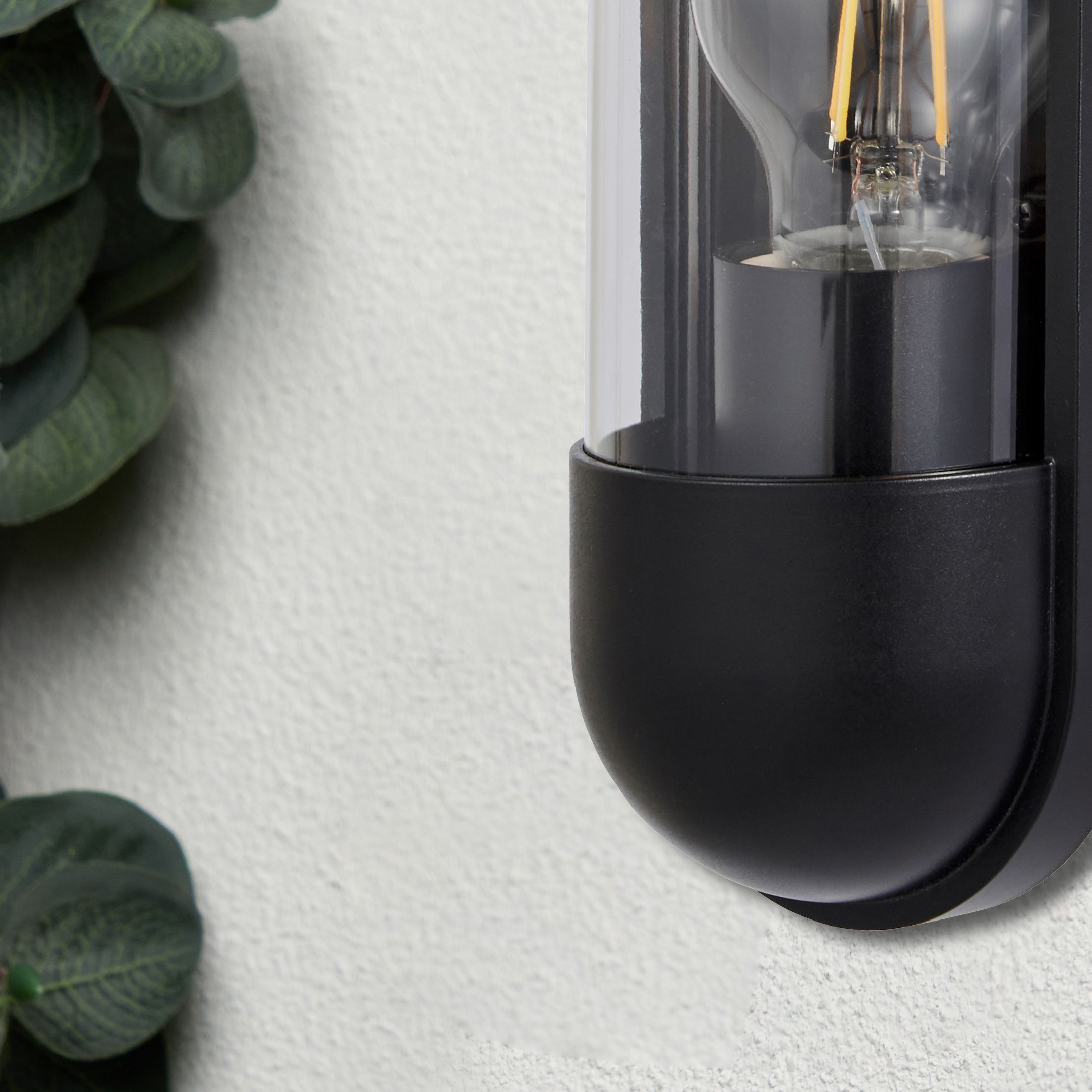 Ersham E27 Wall Light Black