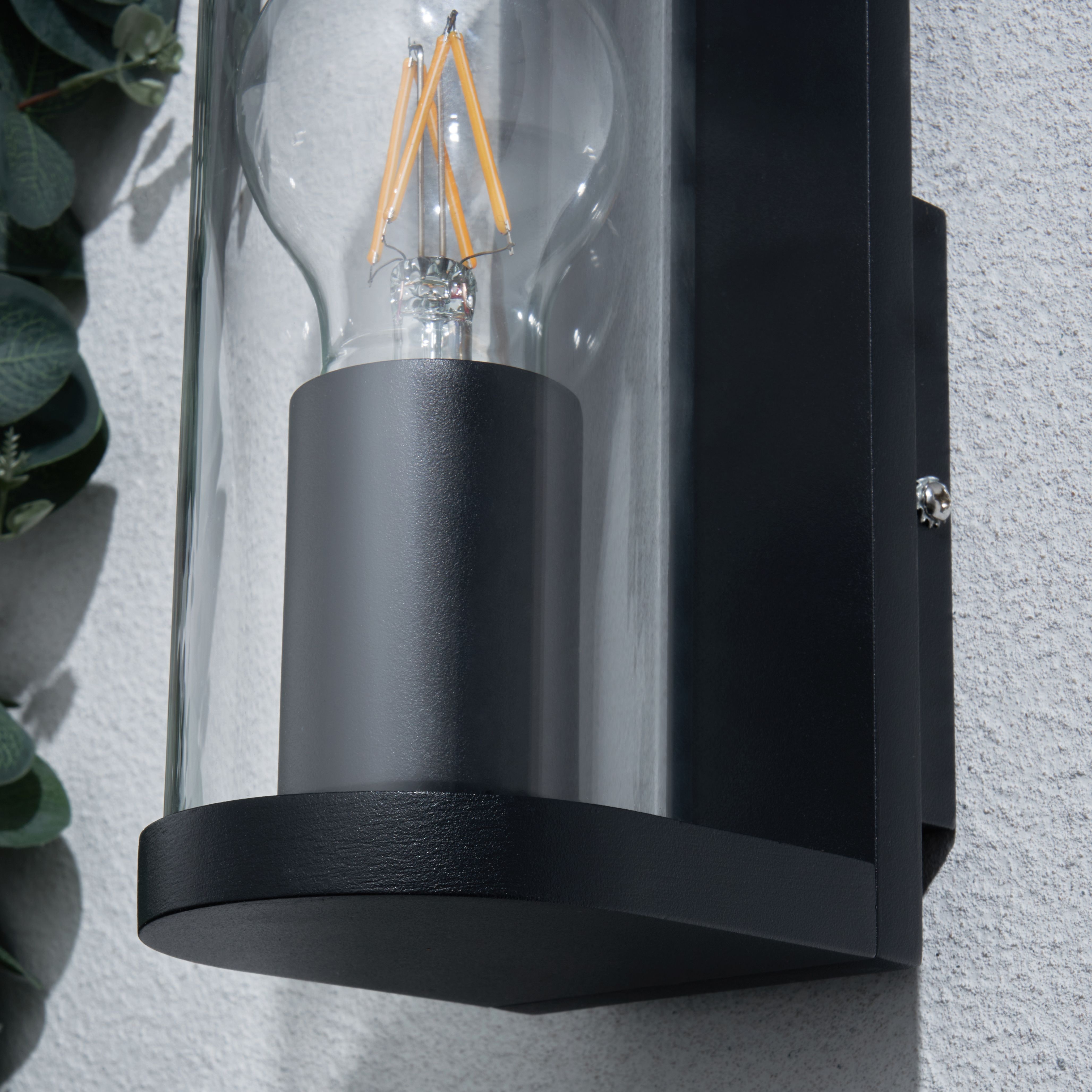 Lamar Aluminium Outdoor Wall Lantern IP44