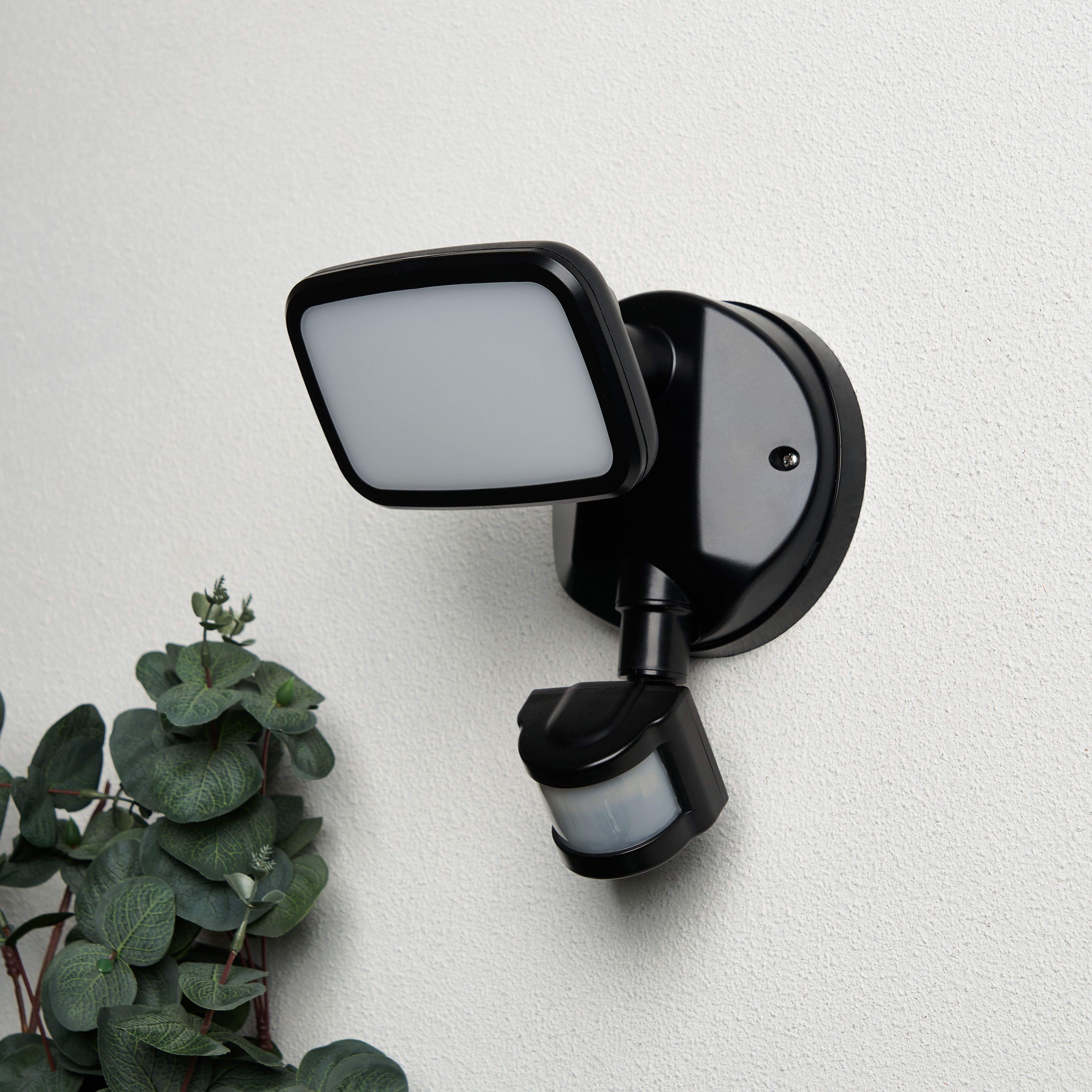 Noci 10W LED Flood Light IP65 3K