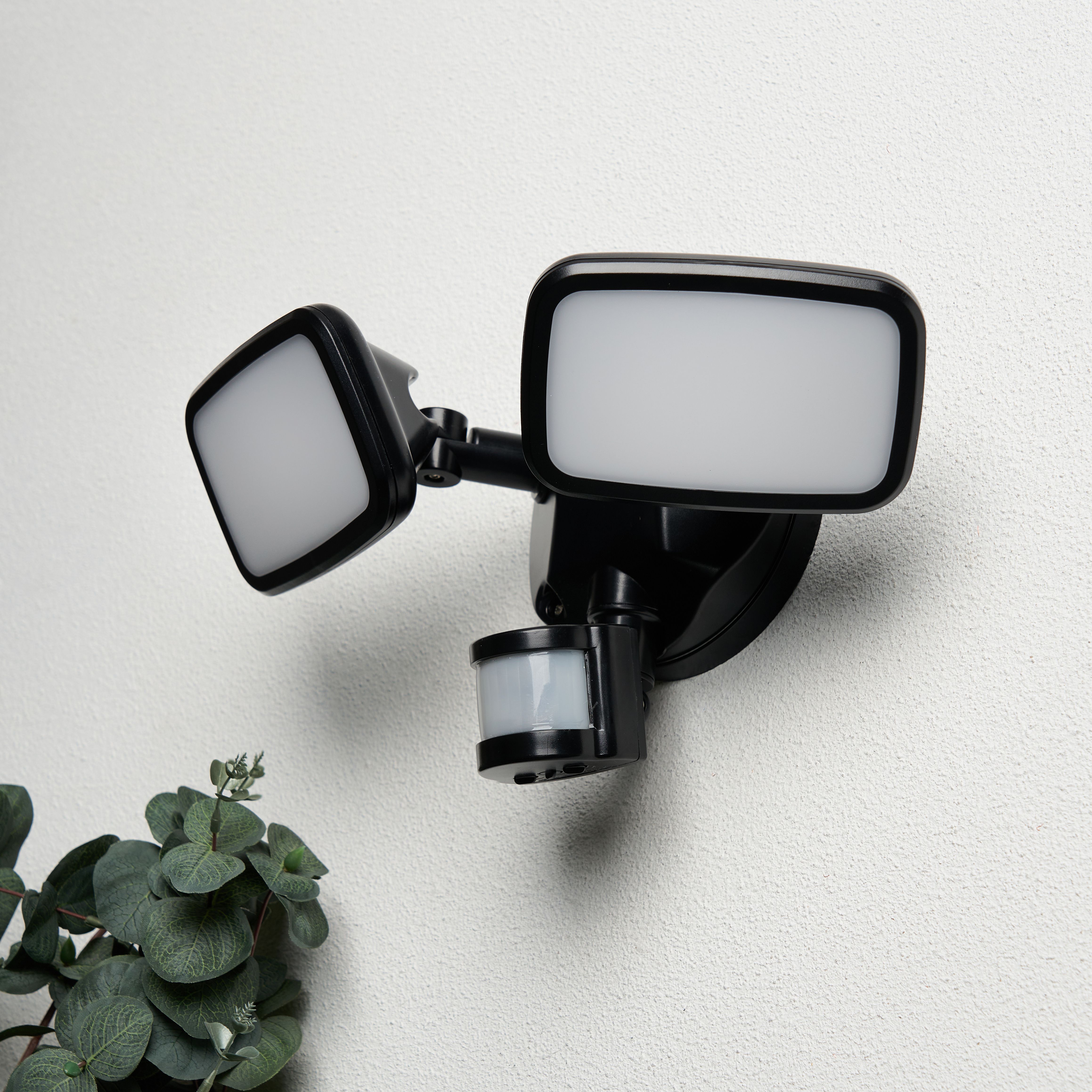 Noci 10W LED FloodLight IP65 3K