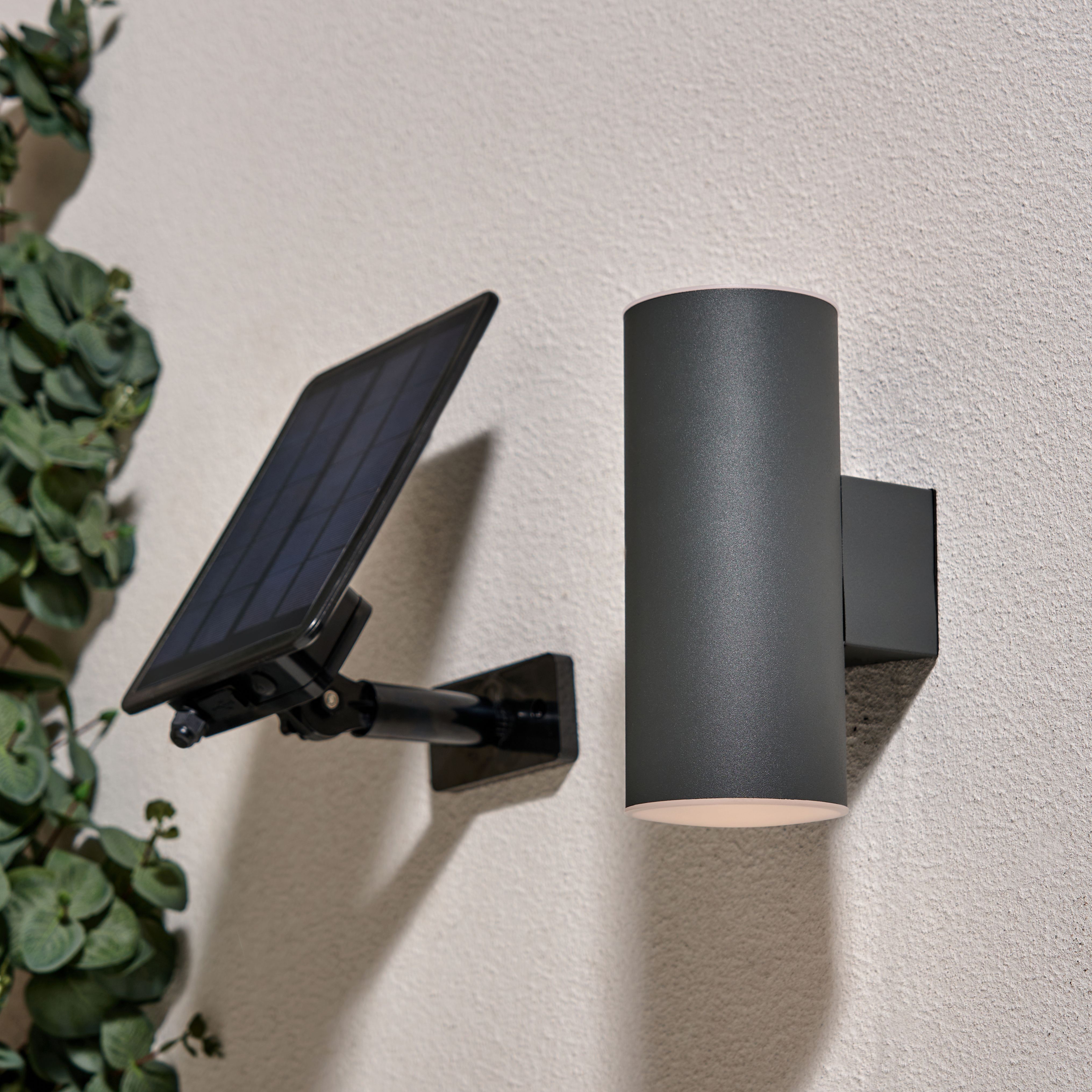 Aurin Solar LED Wall Light Black