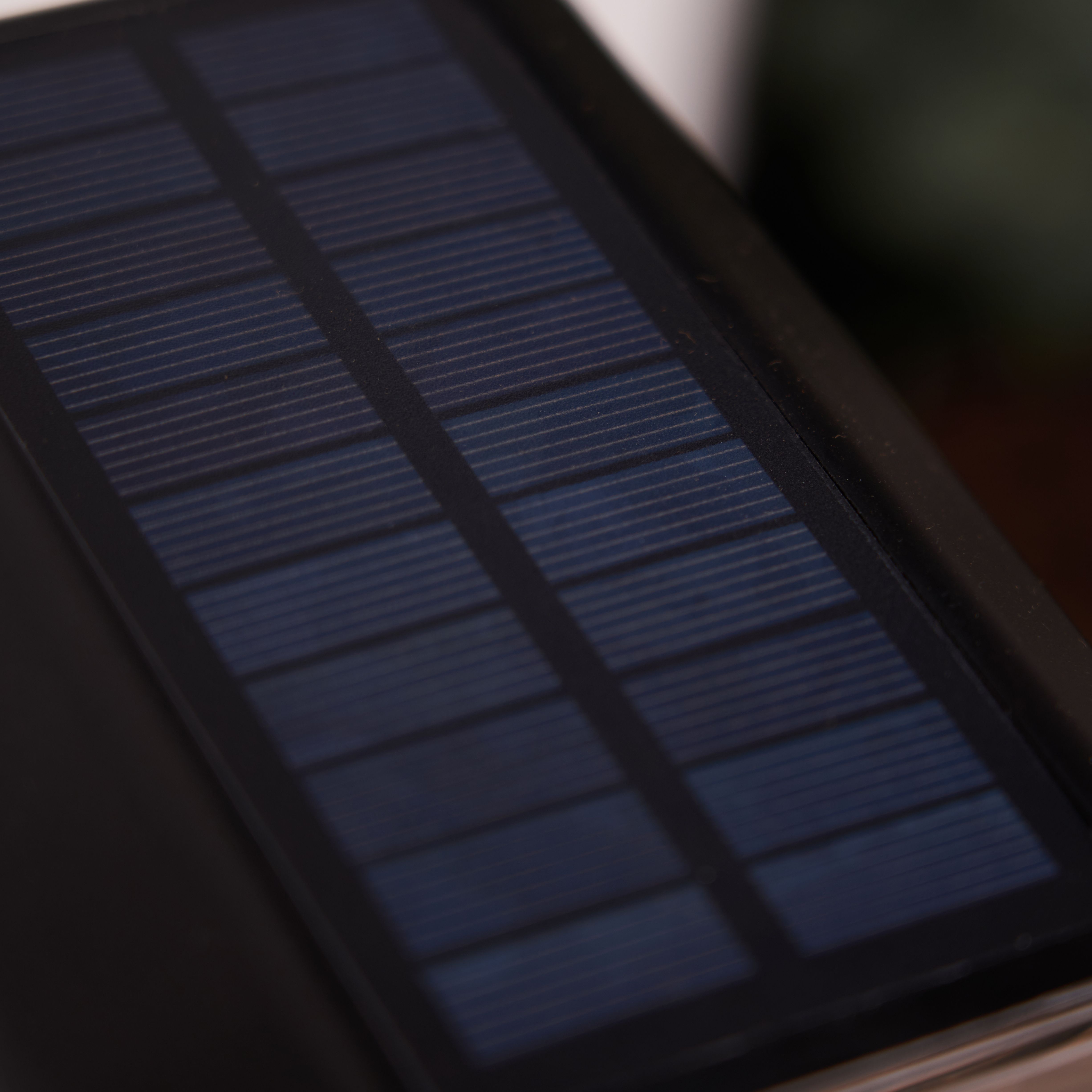 Hallin LED Solar Smart Spike Light