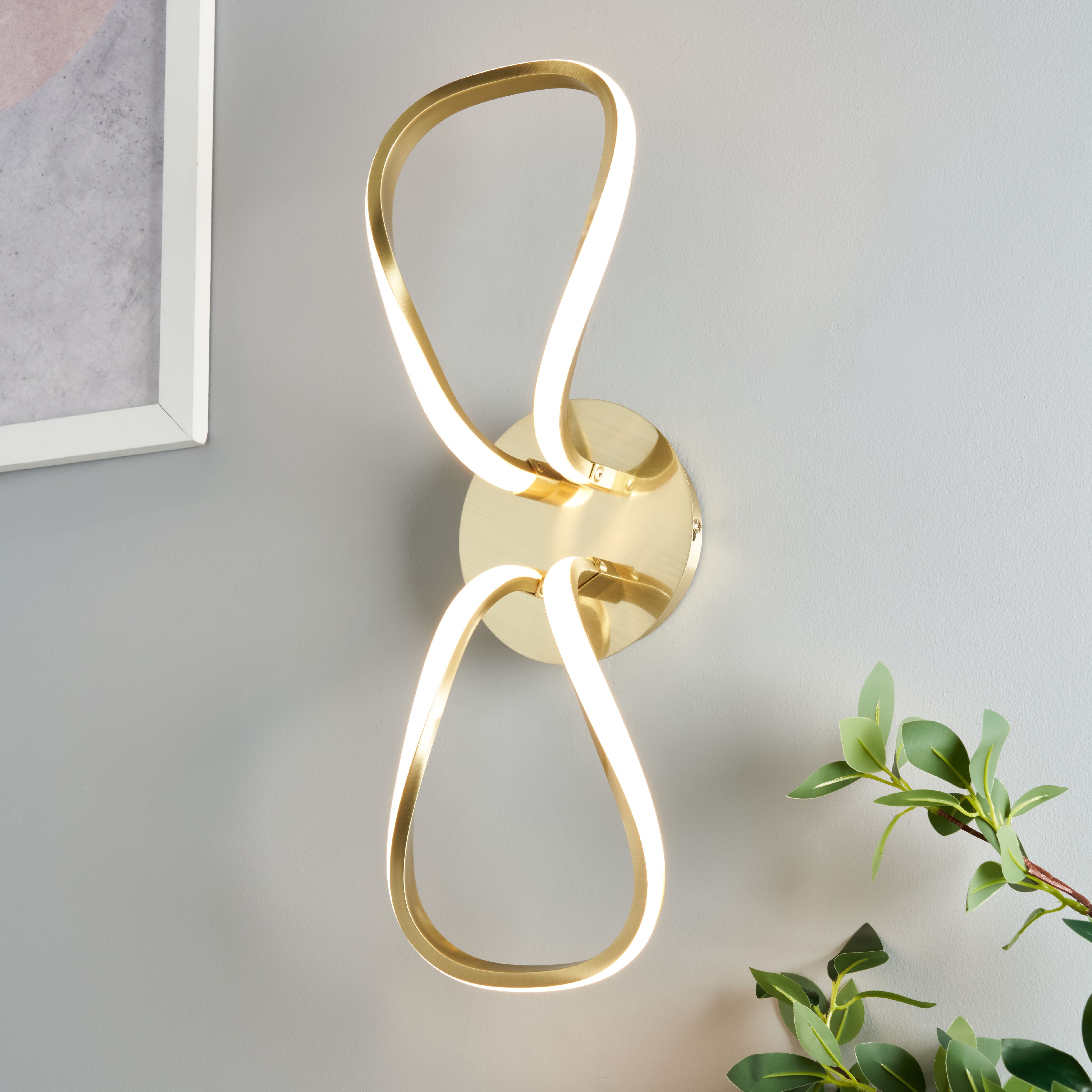 Loop LED Wall Lamp - Warm Brass