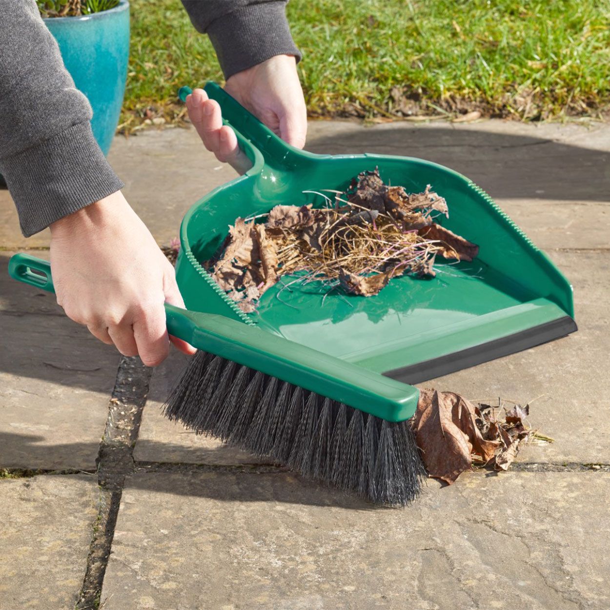 Smart Garden Garden Pan and Brush