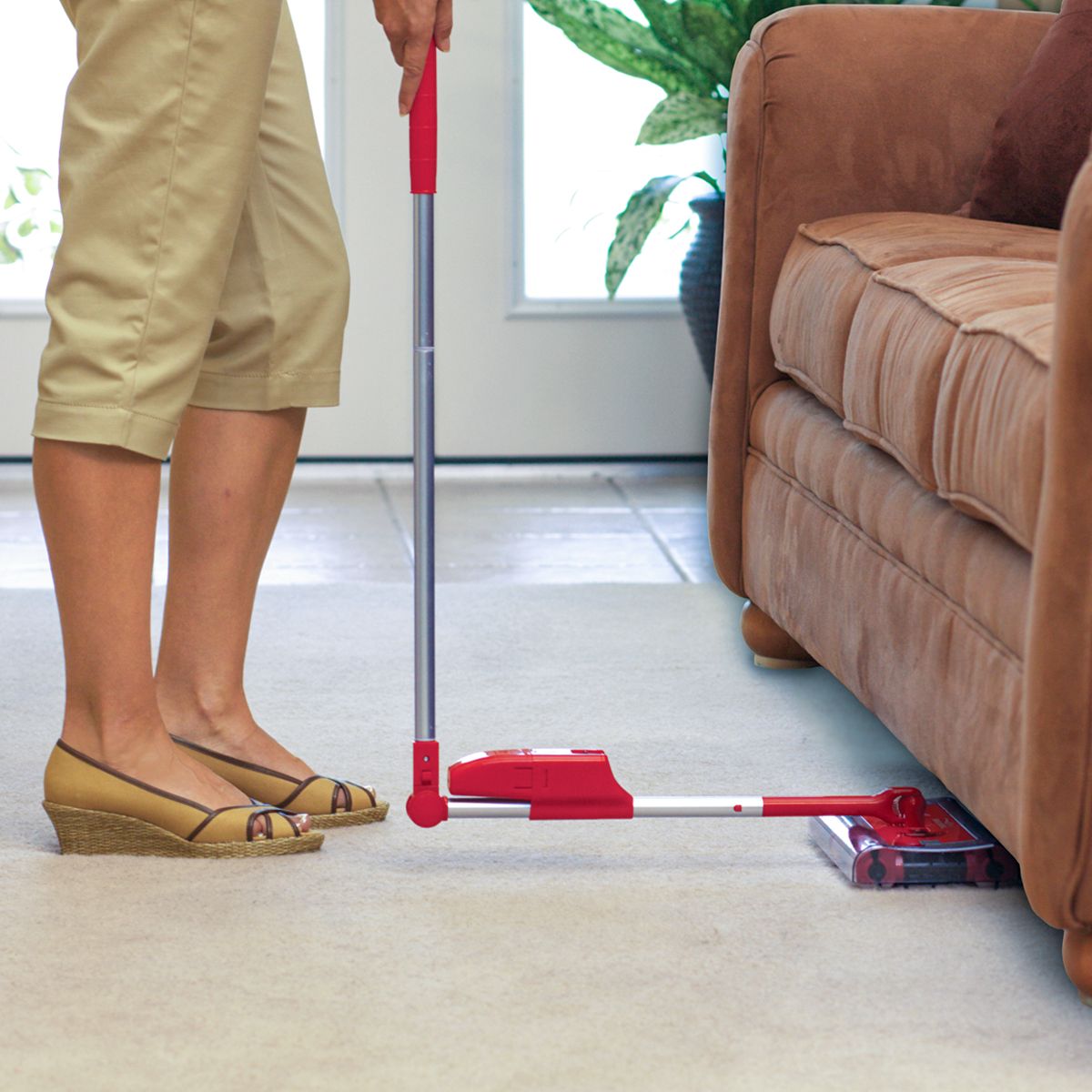 JML Swivel Sweeper