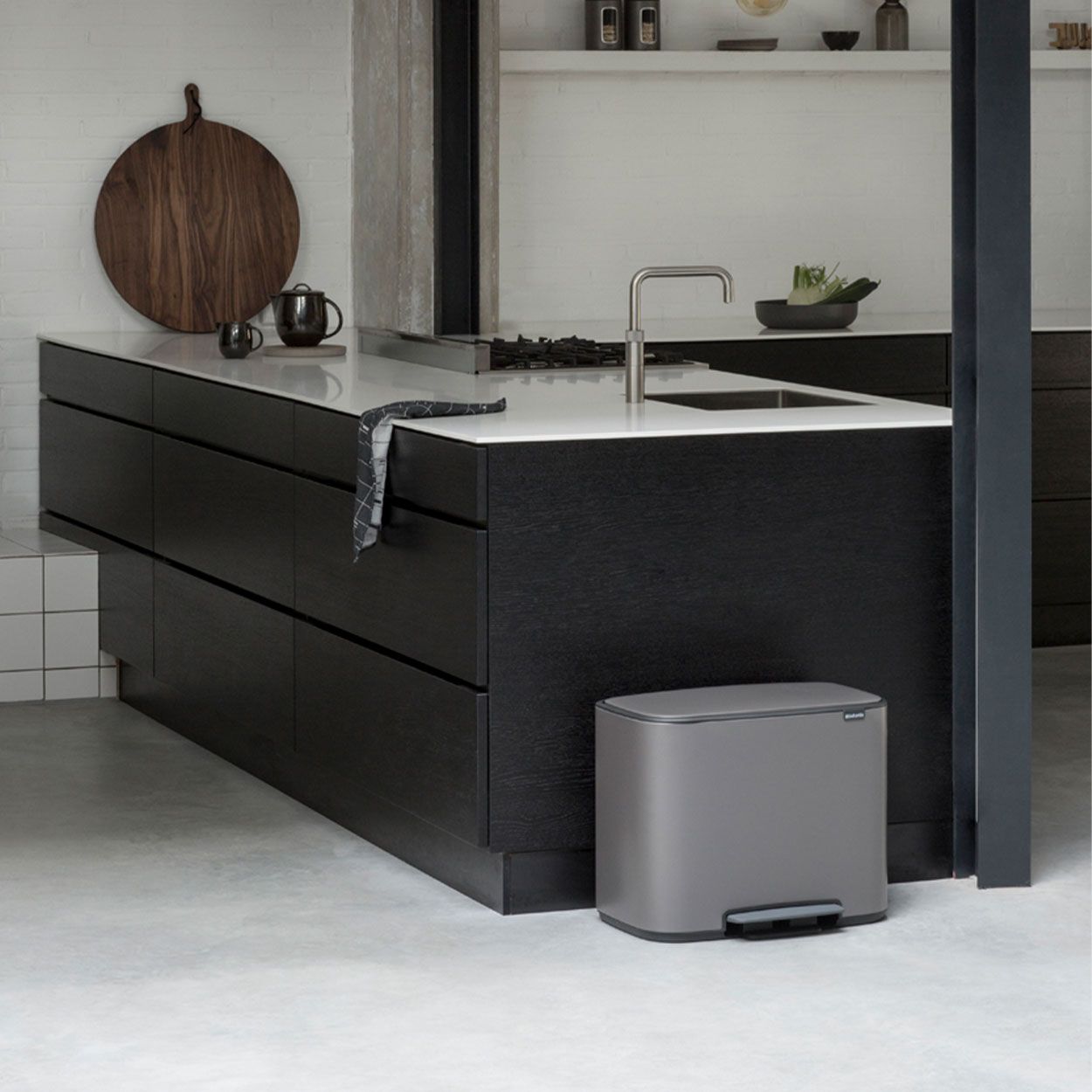 Brabantia Bo Pedal Bin, 11 + 23L - Platinum