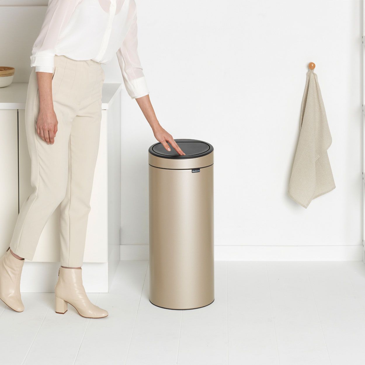 Brabantia Touch Bin, 30L - Metallic Gold