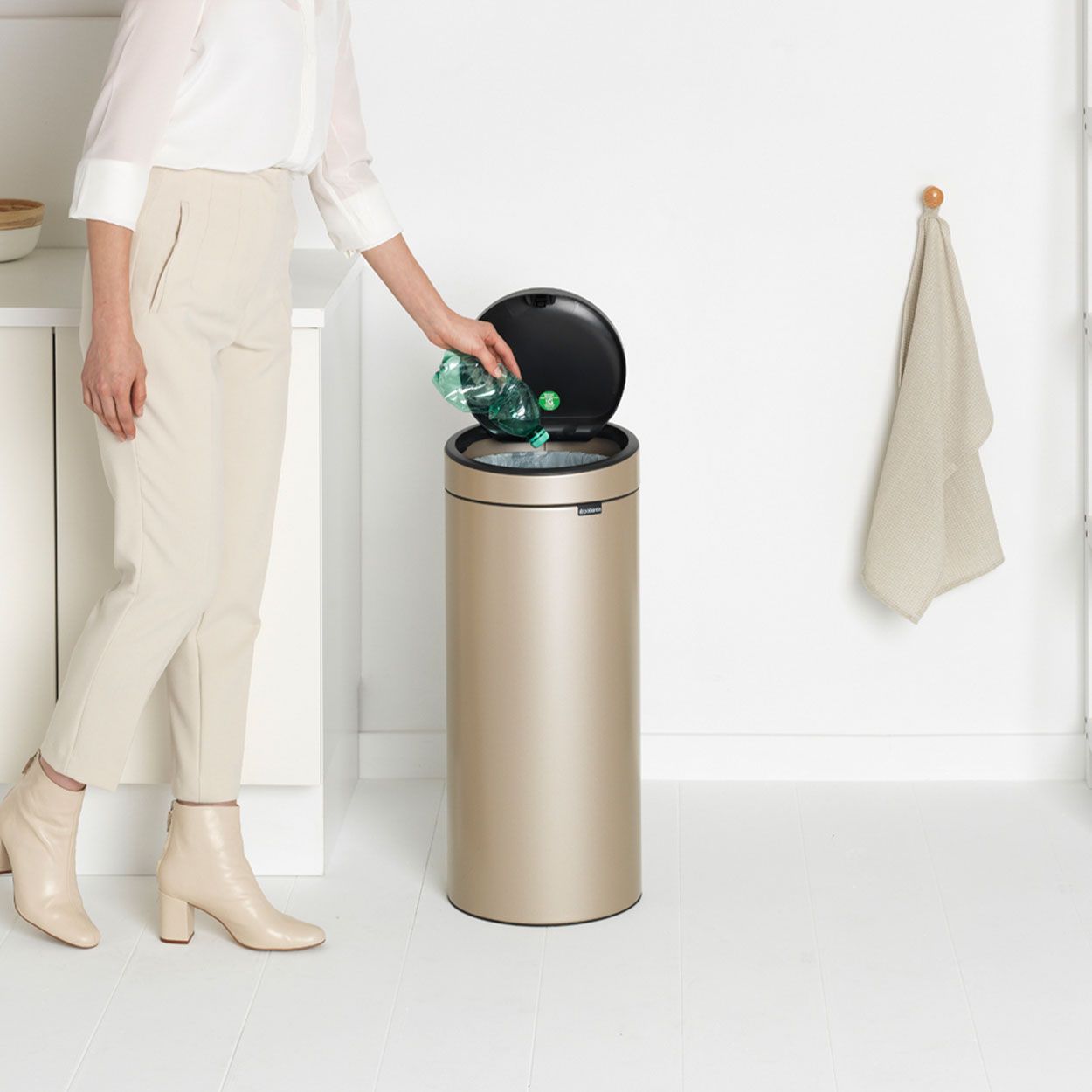 Brabantia Touch Bin, 30L - Metallic Gold