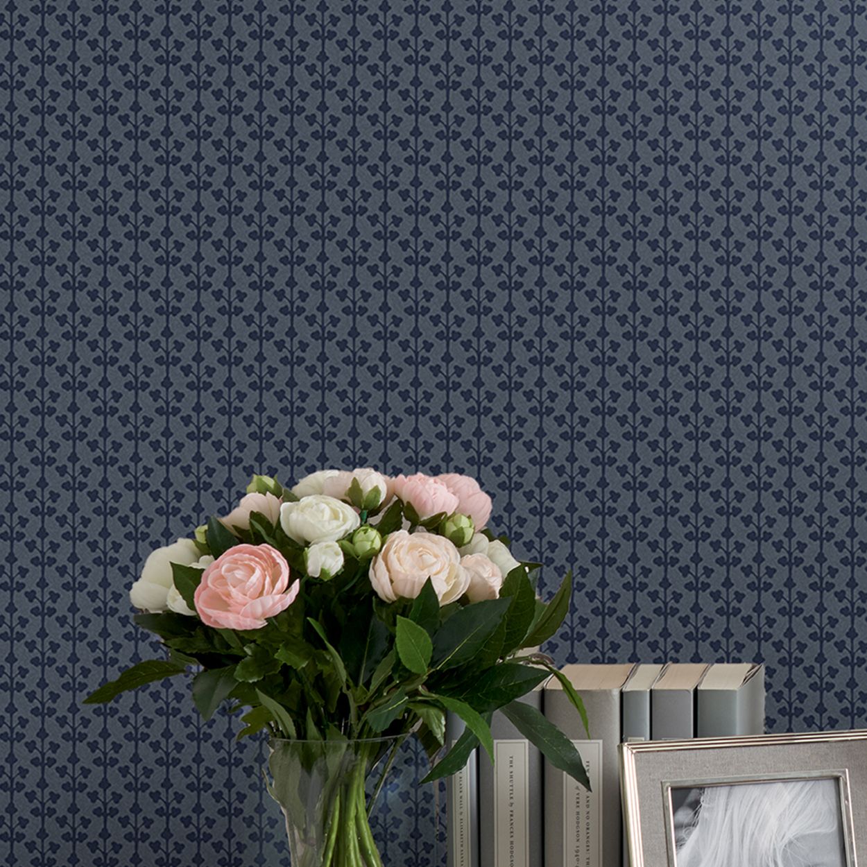 Laura Ashley Seaham Midnight Blue Wallpaper
