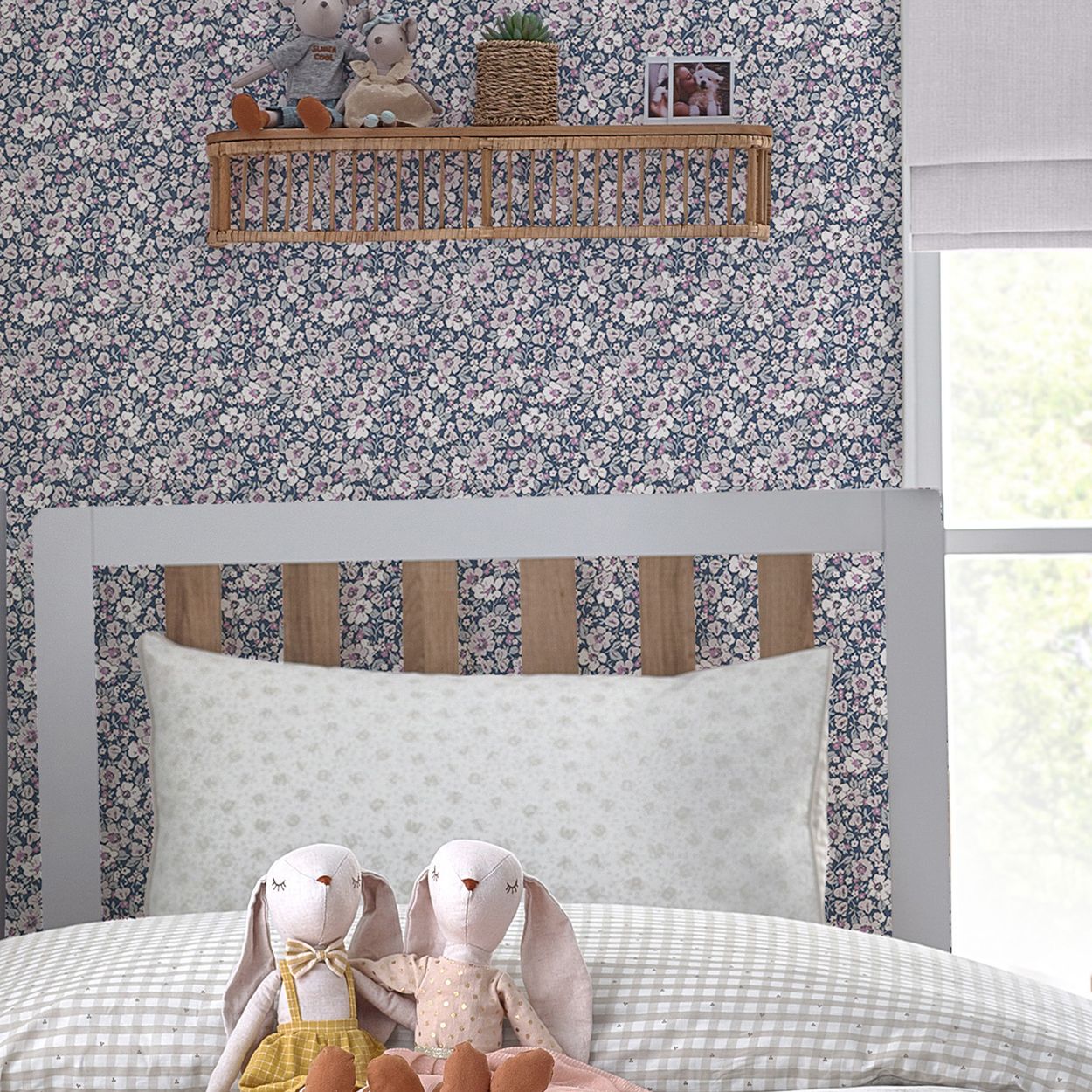 Laura Ashley Libby Purple Wallpaper