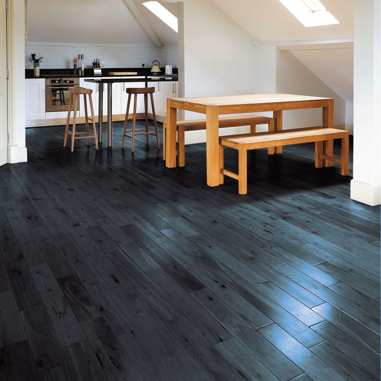 Ronseal Diamond Hard Floor Varnish Ebony Satin 2.5L