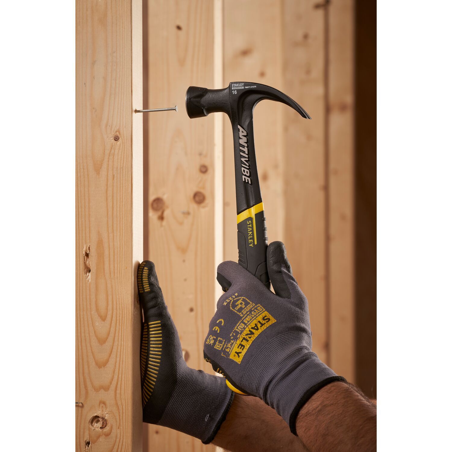 Stanley Fatmax Antivibe Claw 16Oz Hammer