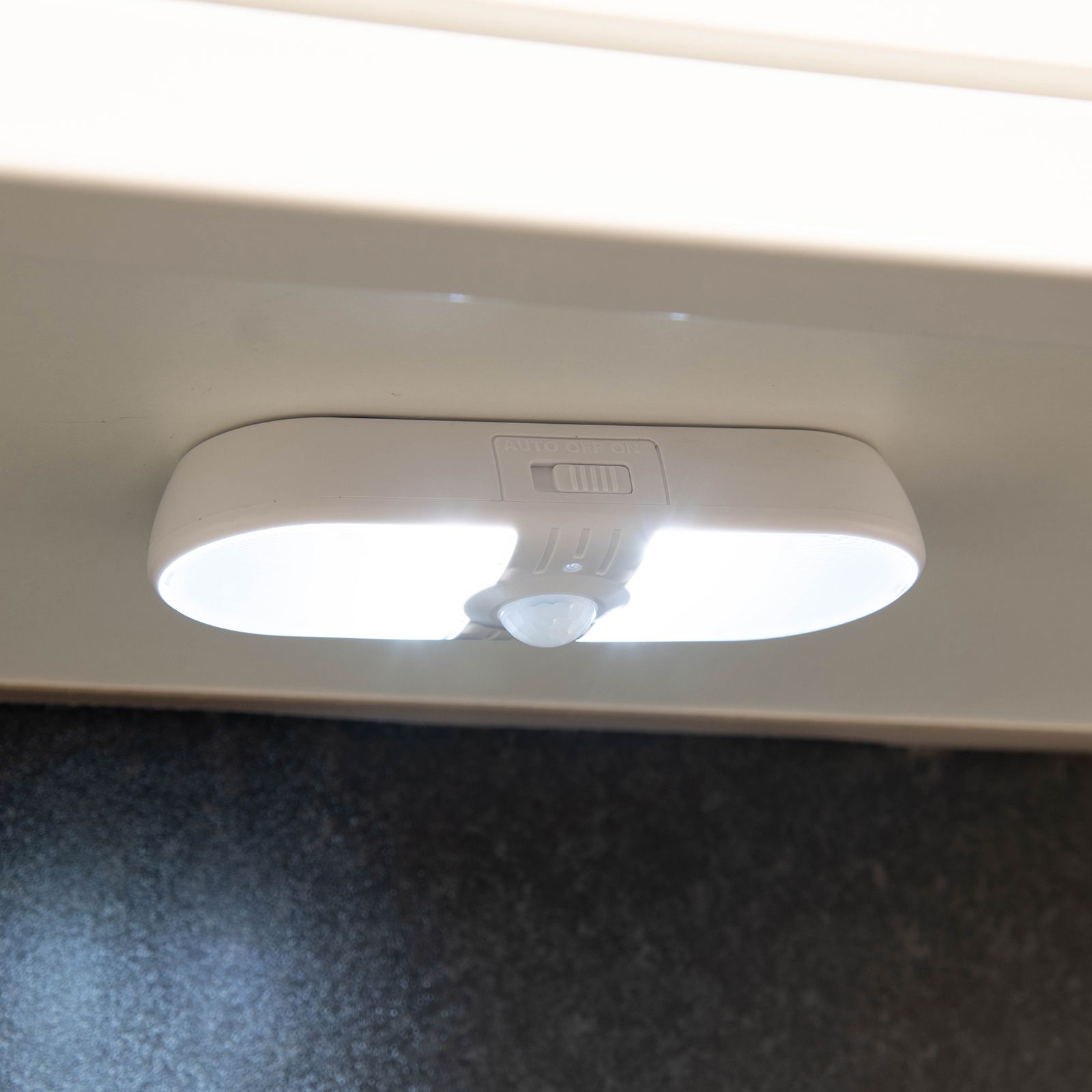 Arlec Battery Motion Sensor Light