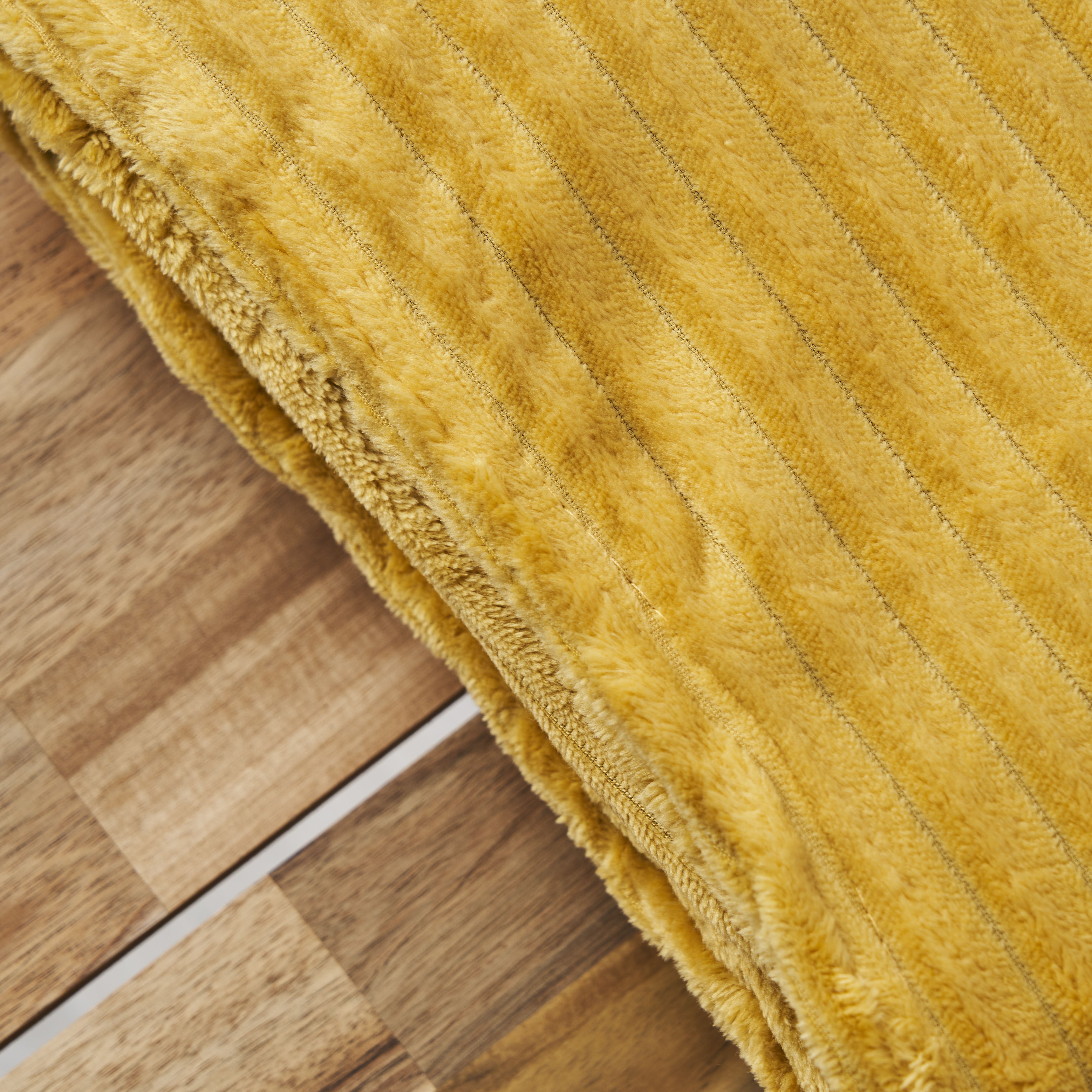 Ribbon Velour Throw - Ochre