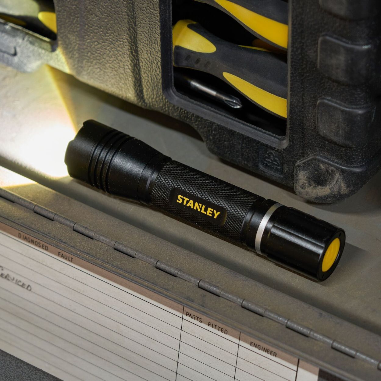 Stanley 650 Lumen Rechargeable Hand Torch With Adjustable Focus