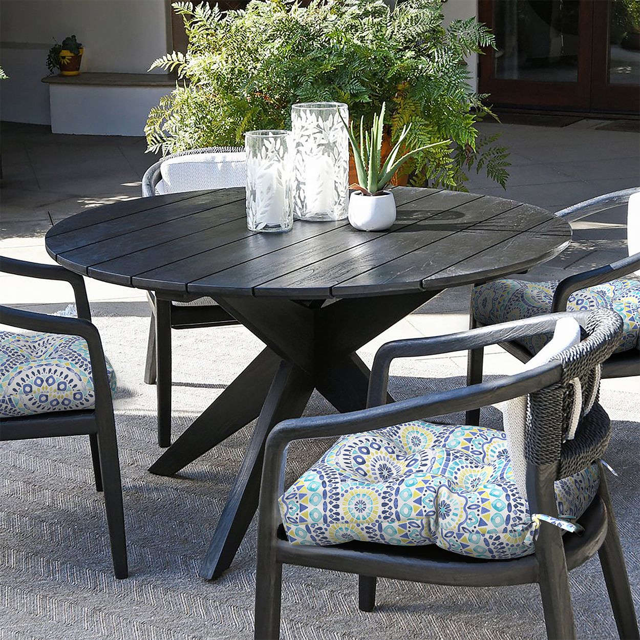 Blue Mosaic Pattern Seat Cushion