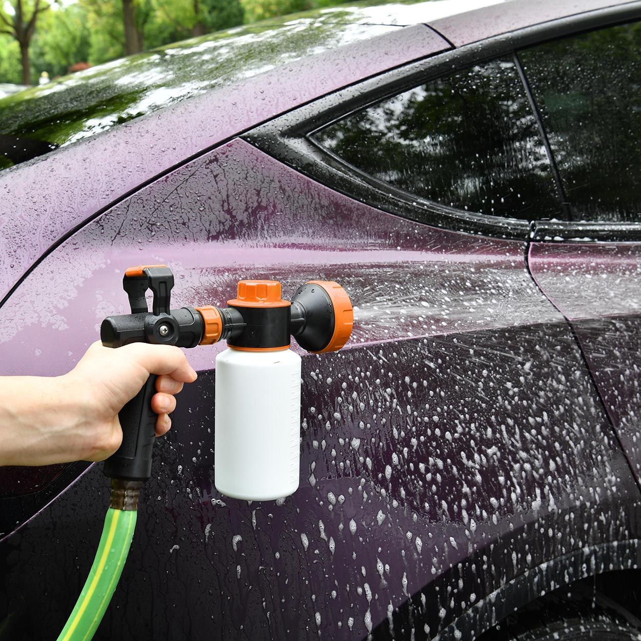 CAR WASH NOZZLE WITH SOAP DISPENSER