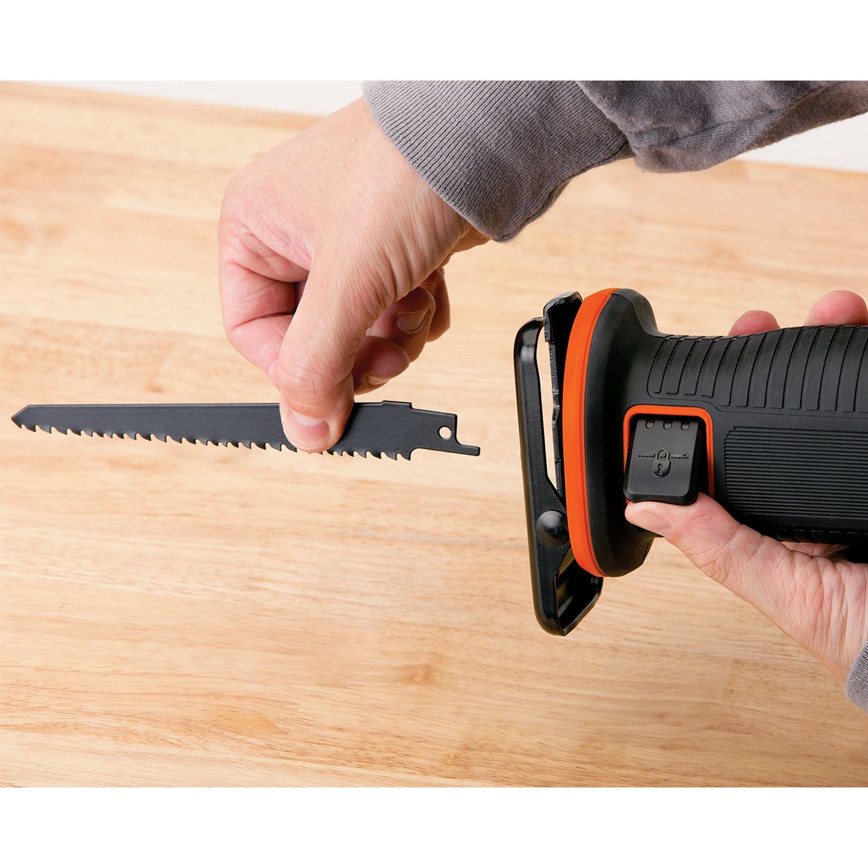 Black & Decker 18V Reciprocating Saw with 1.5Ah Battery and 400mm Blade