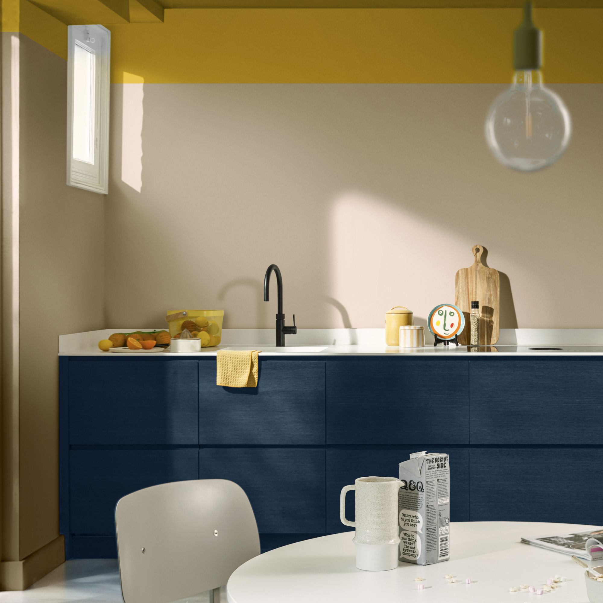 Dulux Aquamax Satinwood Sapphire Salute 750ml