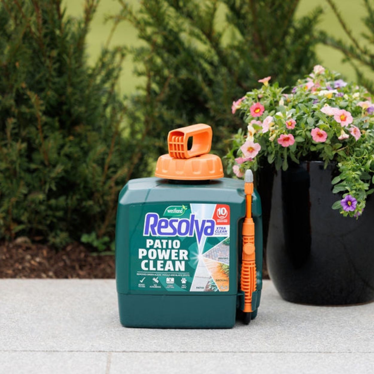 Resolva Xtra Clean Ready to Use Patio Power 5L Pump