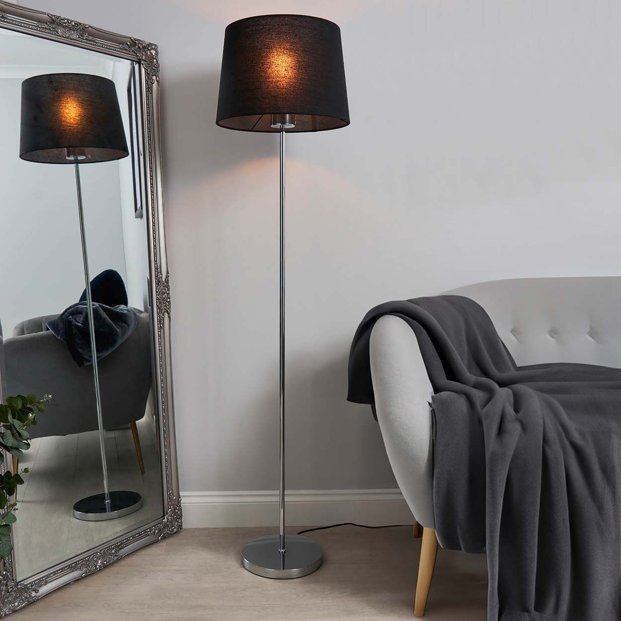 Cascade Lighting Harper Stem Touch Floor Lamp Black