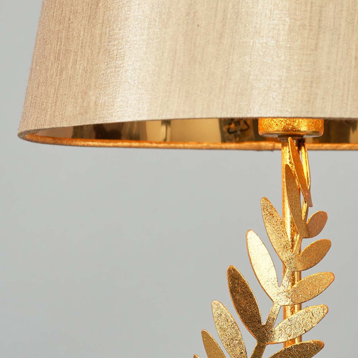 Cascade Lighting Maggi Palm Stem Table Lamp