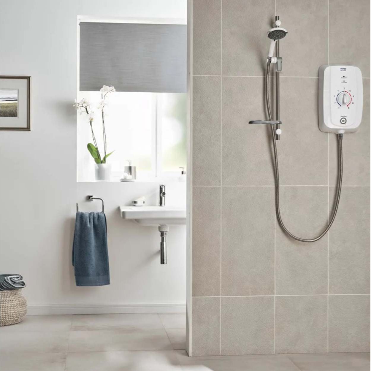 Triton Omnicare Thermostatic Electric Shower 9.5 K/W