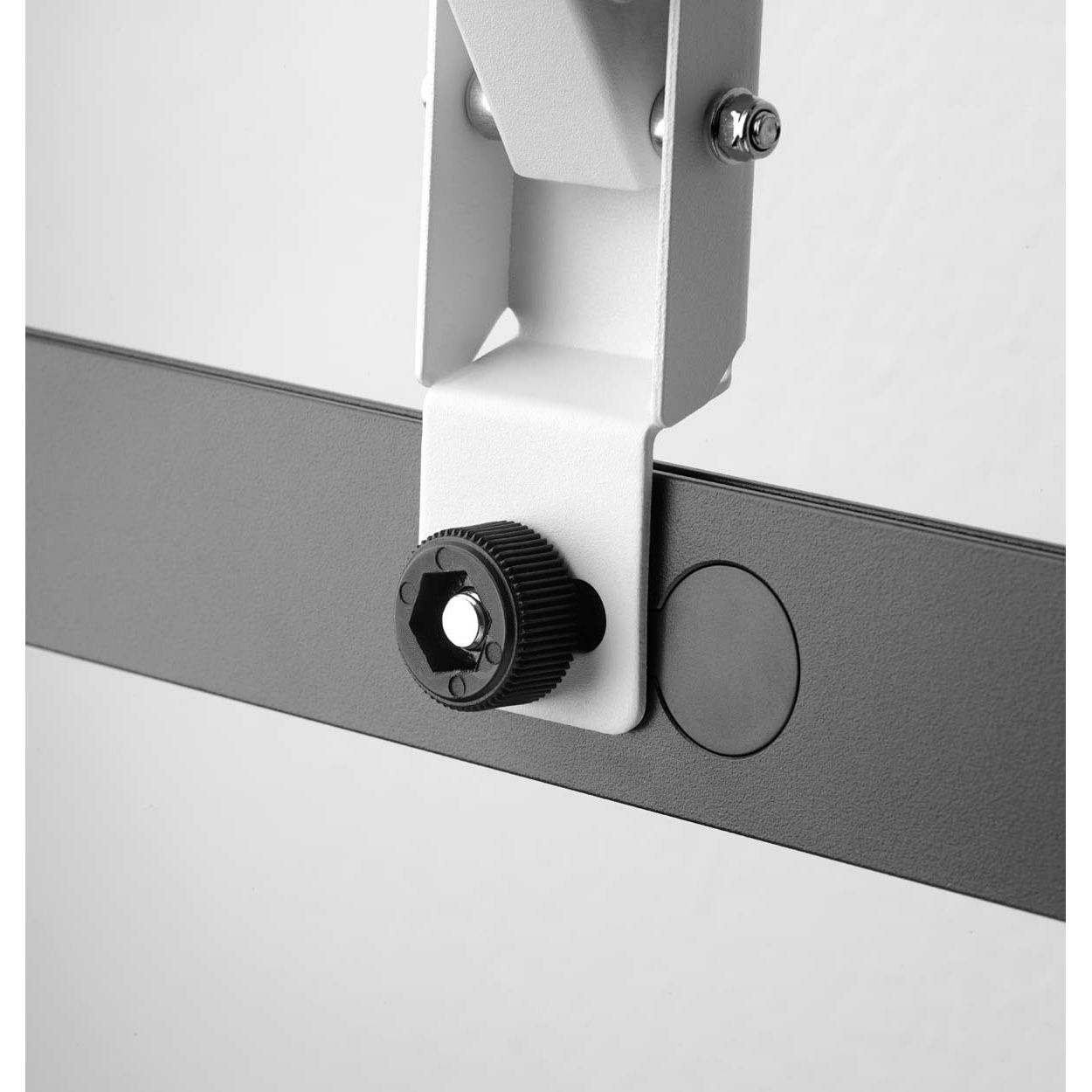 Wm Ultra Slim Tilt Turn 180 Screens 40 To 84 40Kg