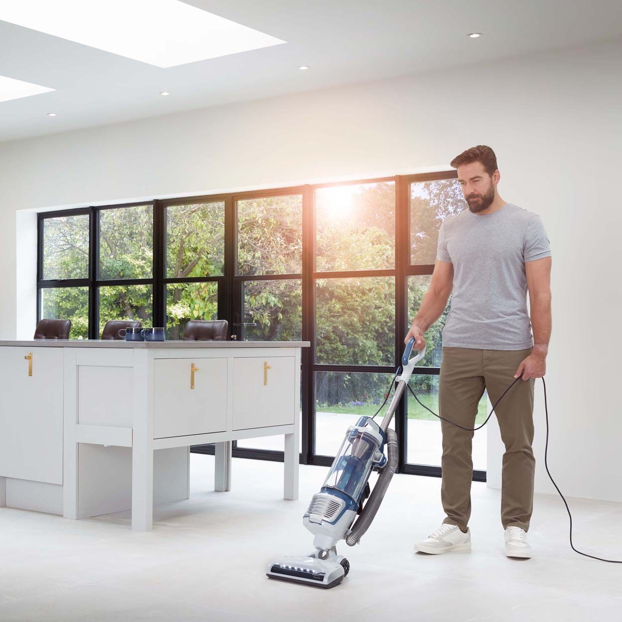 Vacmaster Respira Vacuum Cleaner with PetMate