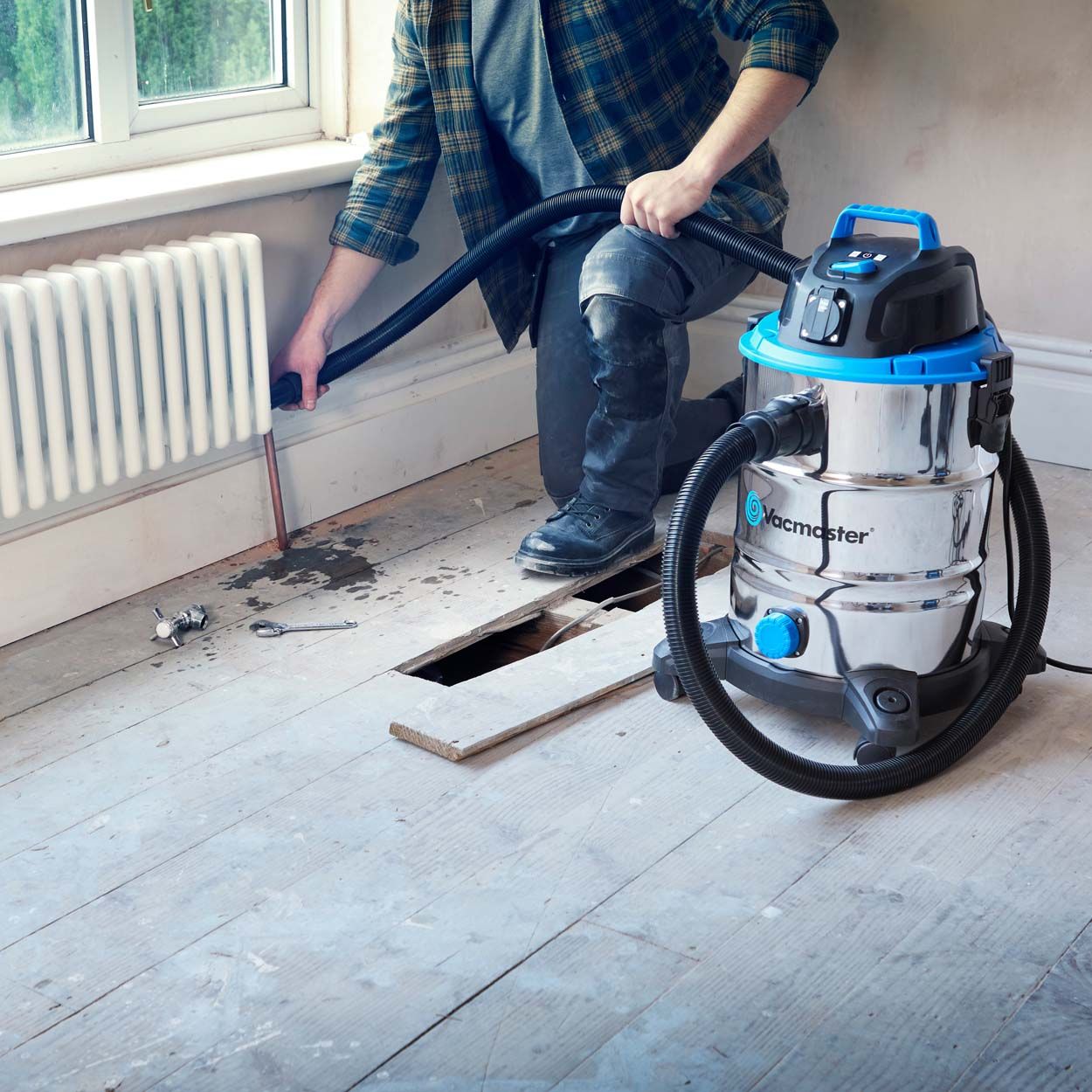 Vacmaster 30L Wet & Dry Vacuum with Power Take Off