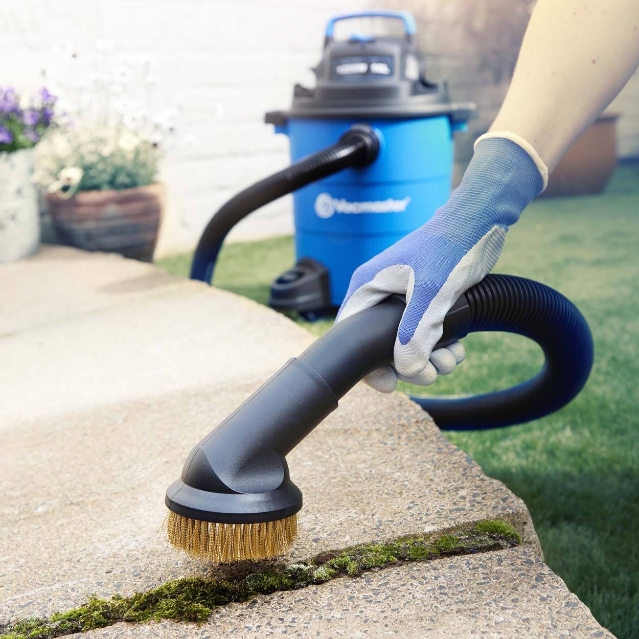 Vacmaster 18L Artificial Grass Wet and Dry Vacuum