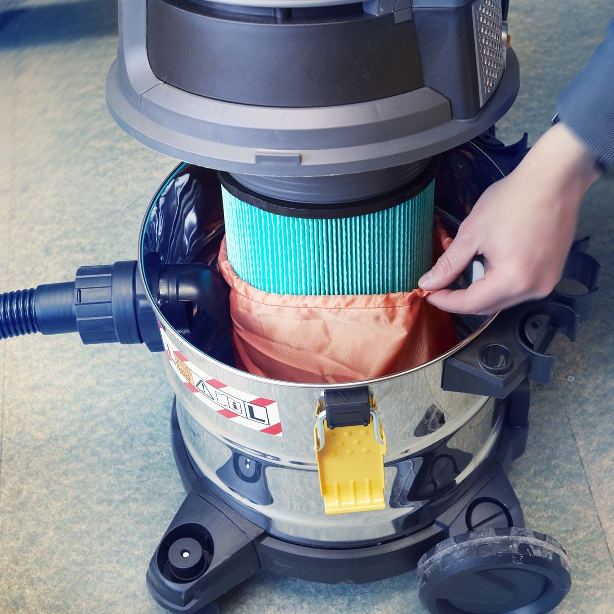 Vacmaster L Class 20L Wet & Dry Vacuum with PTO