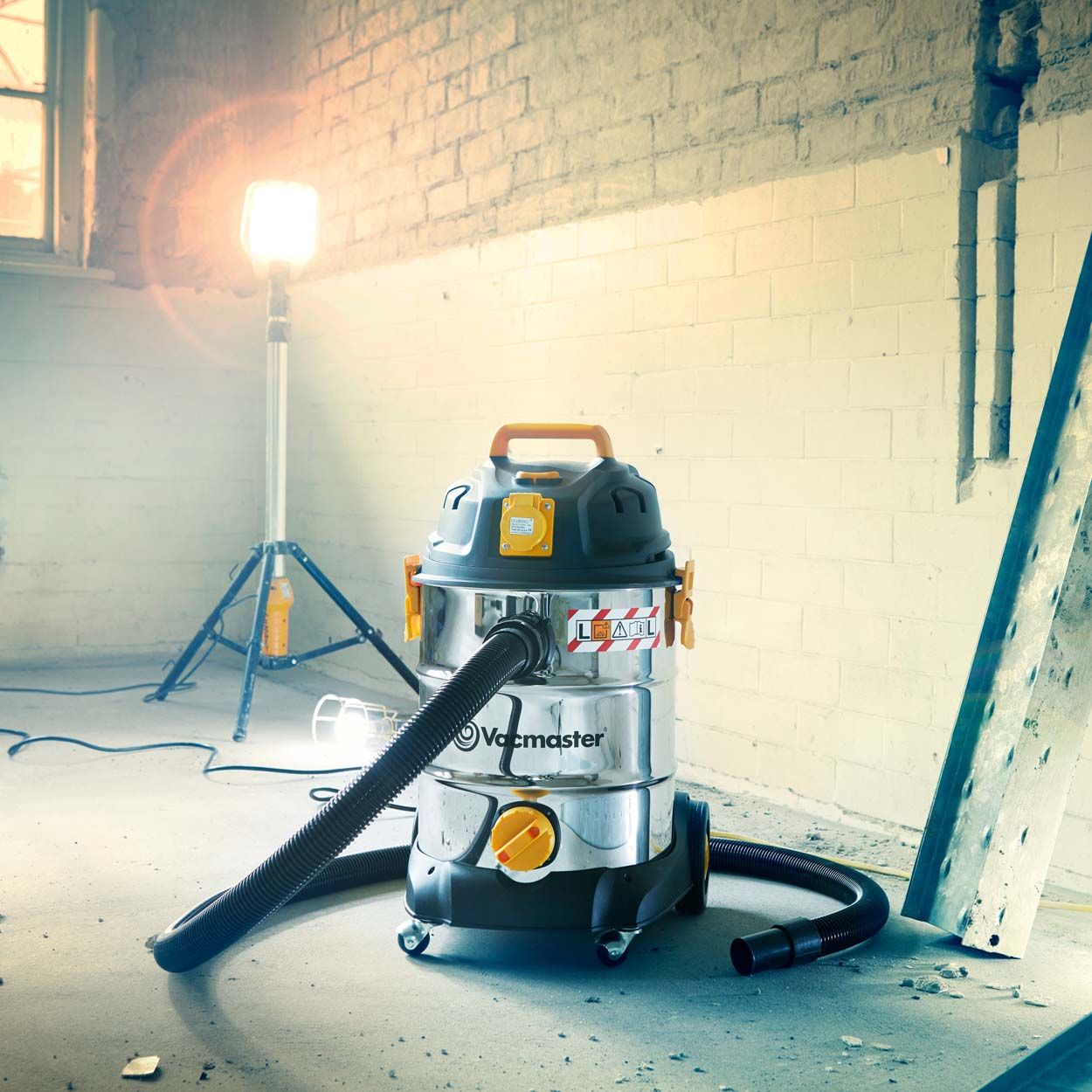 Vacmaster 110V L Class 30L Wet & Dry Vac with PTO