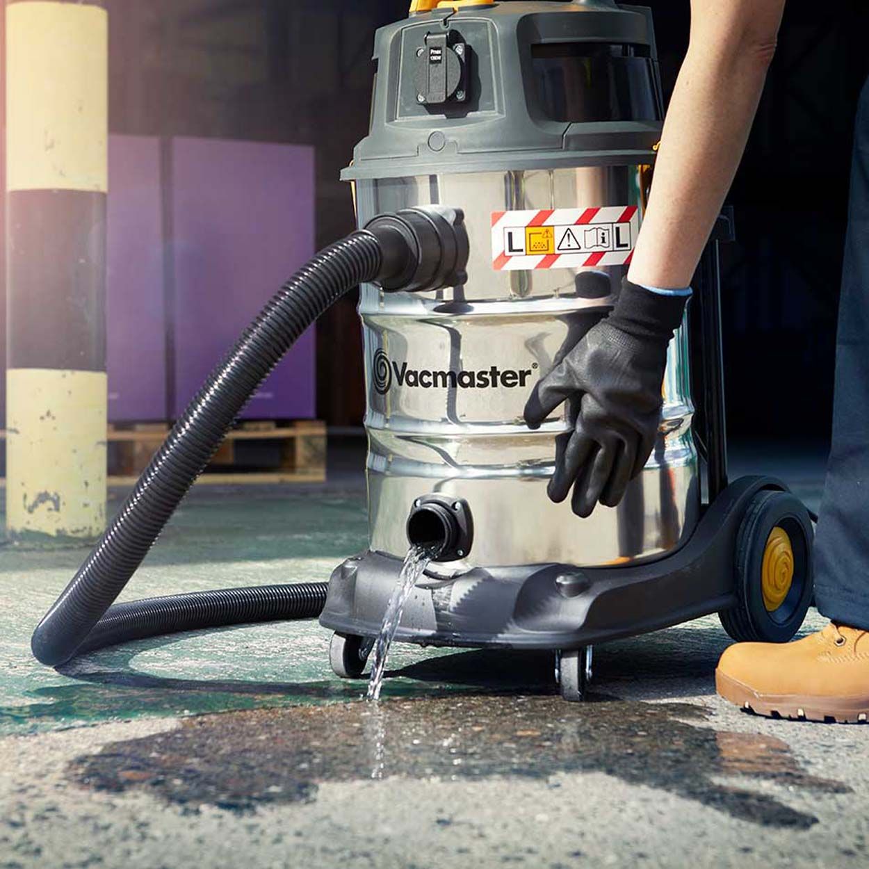 Vacmaster L Class 30L Wet and Dry Vacuum with PTO