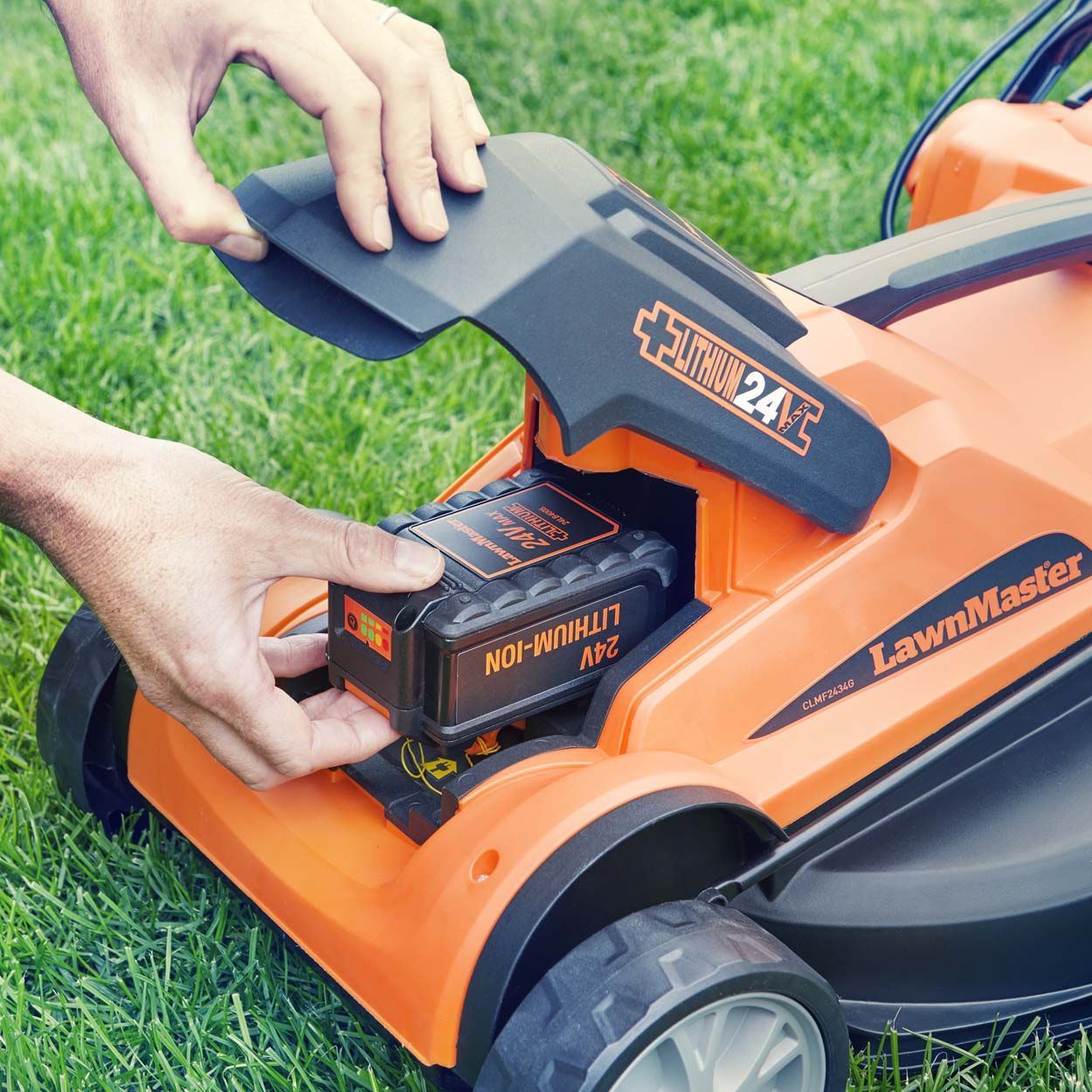 LawnMaster MX 24V 34cm Cordless Lawnmower with 1 battery