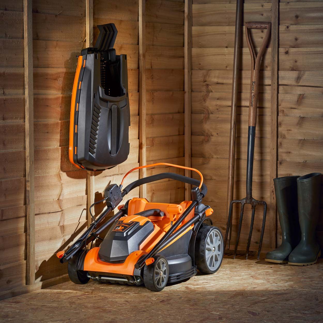 LawnMaster MX 24 37cm Lawnmower with 2 sets of batteries
