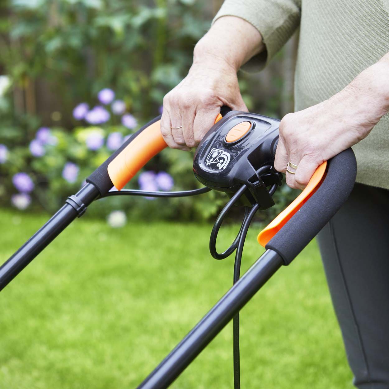 LawnMaster 33cm 1500W Hover Collect Lawnmower and 350W Grass Trimmer