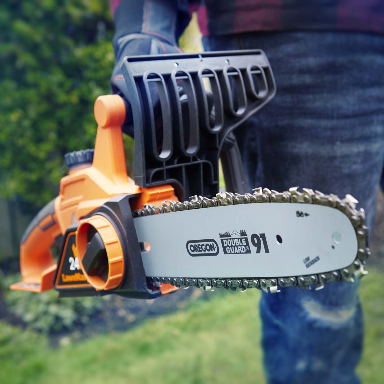 LawnMaster MX 24 25cm Cordless Chainsaw with 4.0ah Battery