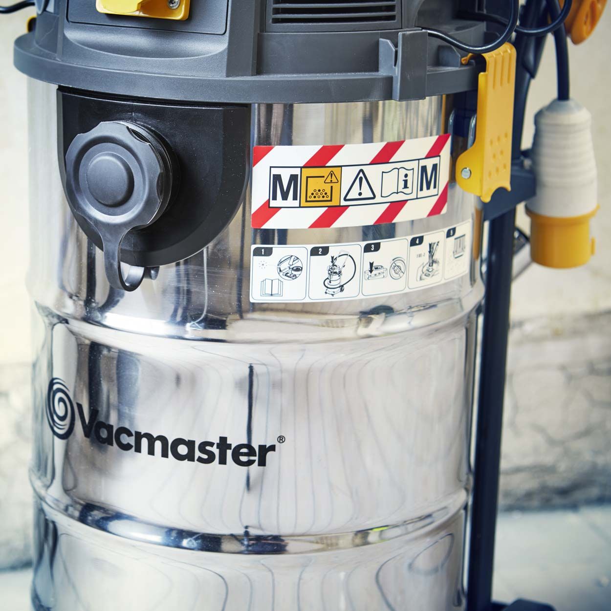 Vacmaster 110V M Class 38L Wet and Dry Vacuum Cleaner with 110V PTO