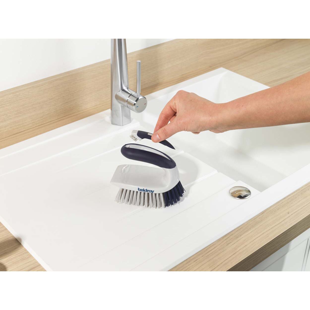 Beldray Deep Clean Scrape & Scrub Brush