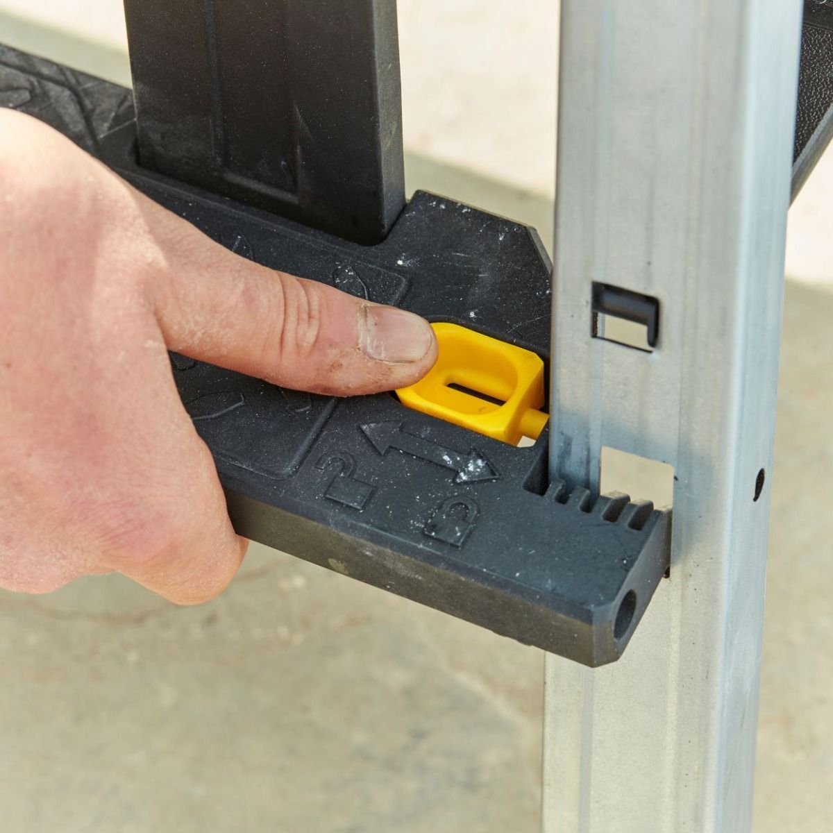 Stanley Fatmax 25inch 3in1 Step Stool