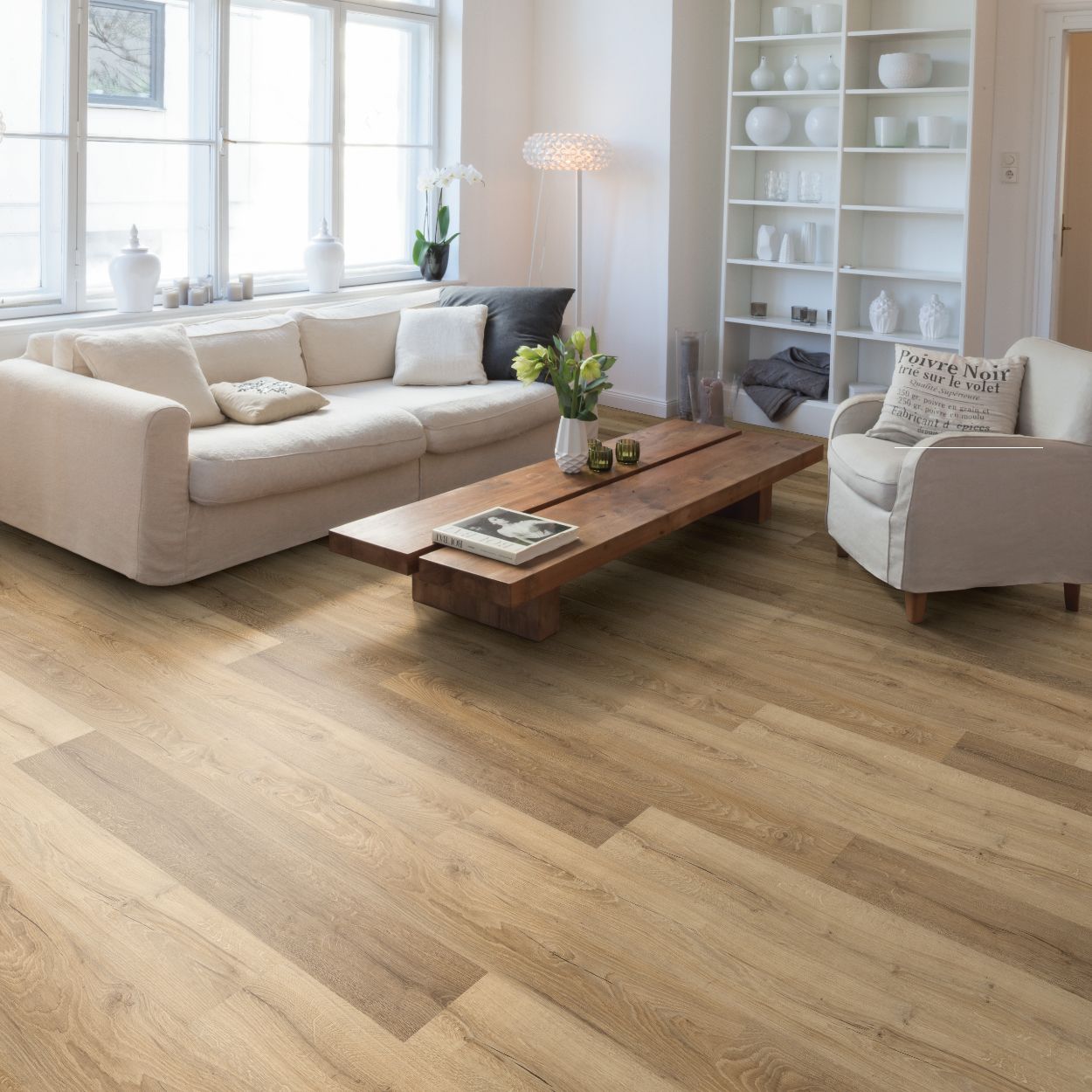 8mm Natural Livingston Oak Laminate 1.99sqm