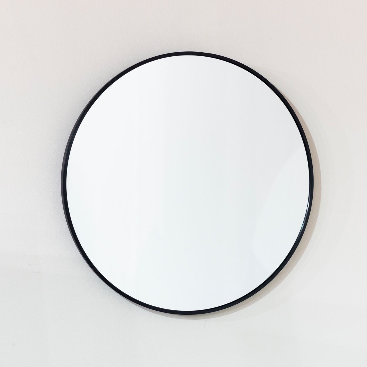 Round Wall Mirror Black 50Cm