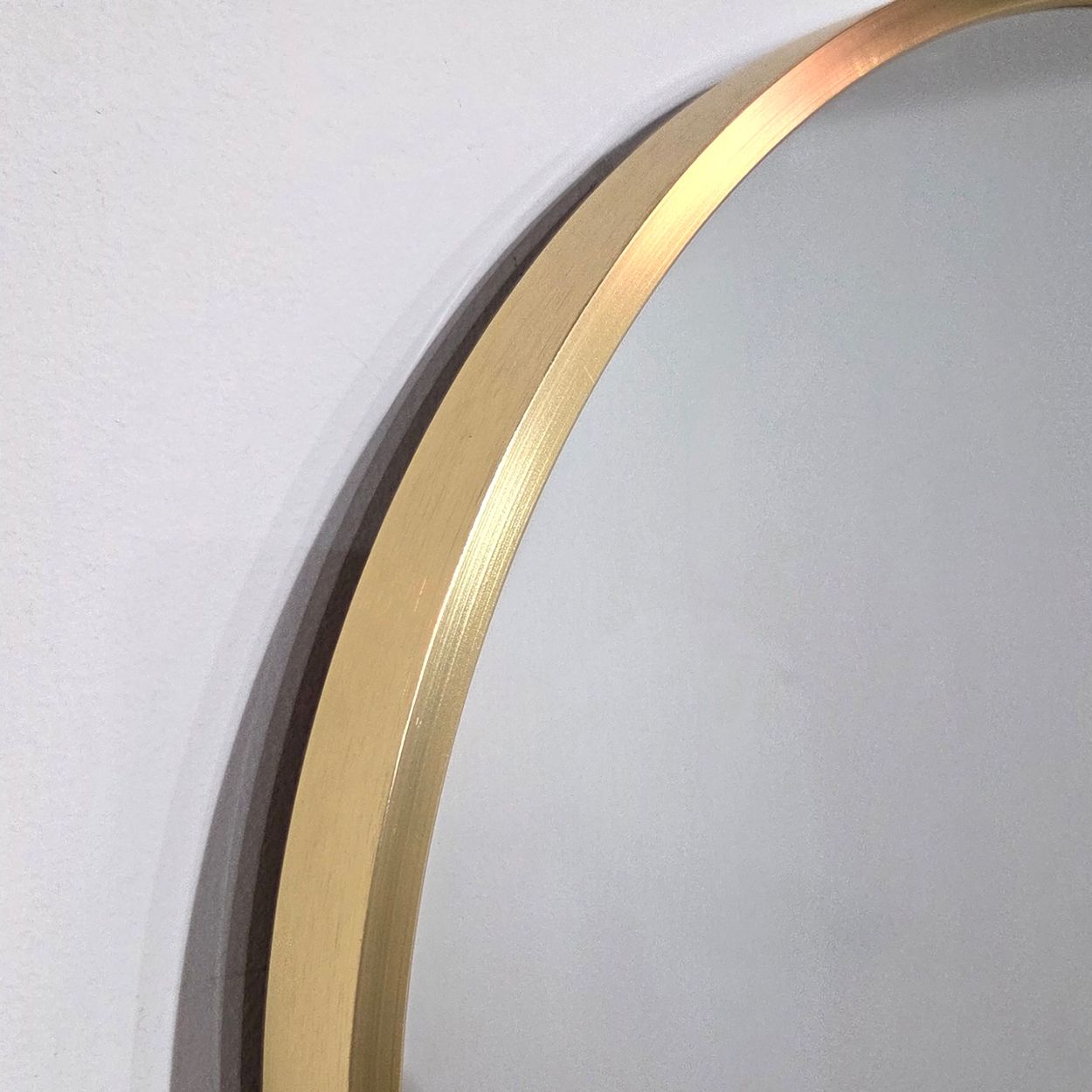 Oval Wall Mirror Gold 40 X 120Cm
