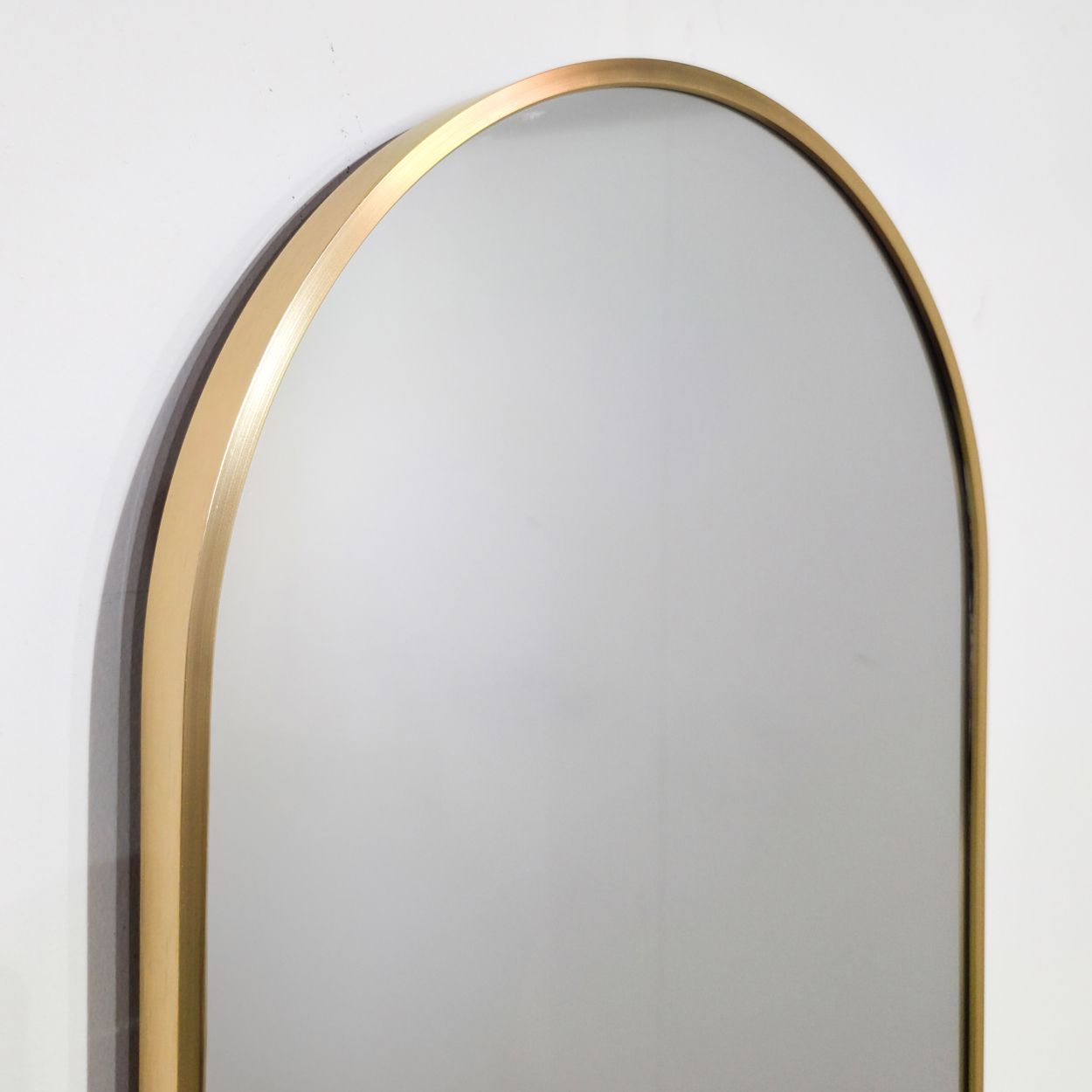 Oval Wall Mirror Gold 40 X 120Cm