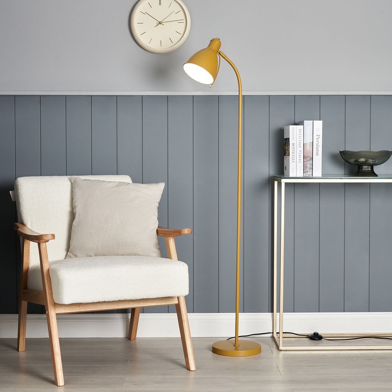 Retro Floor Lamp Mustard