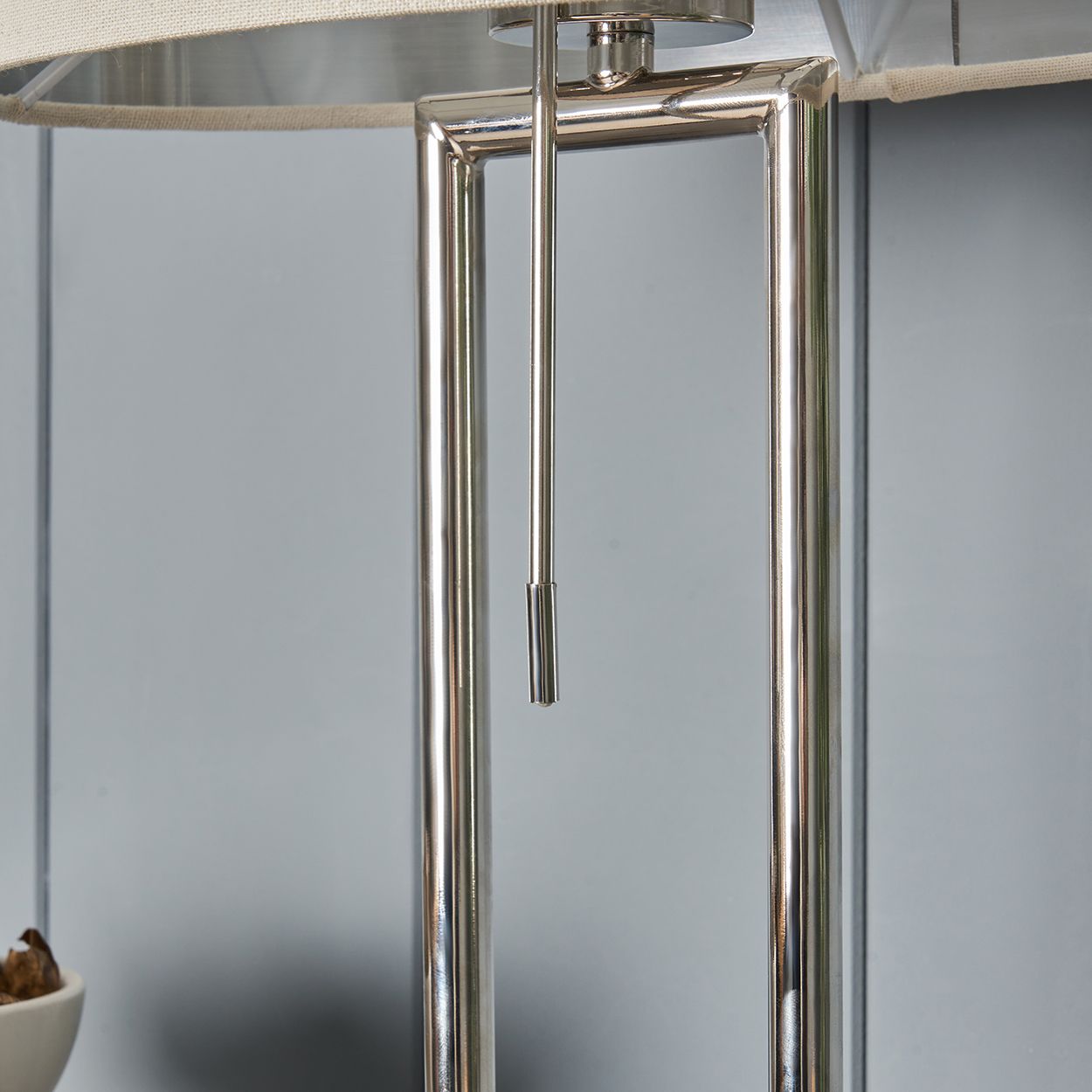 Lonton Hotel Table Lamp - Polished Nickel