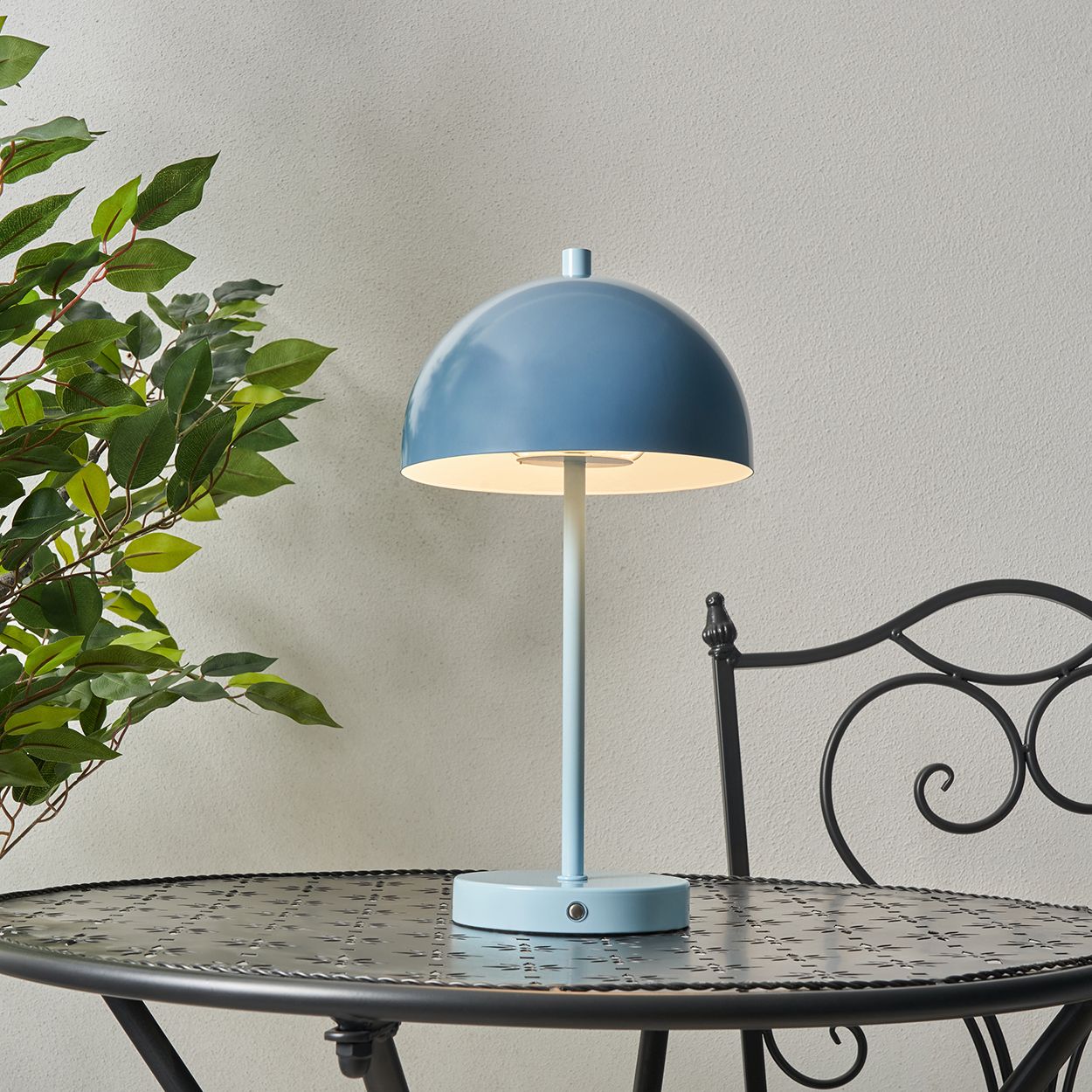 Seaton Rechargeable Table Lamp Blue