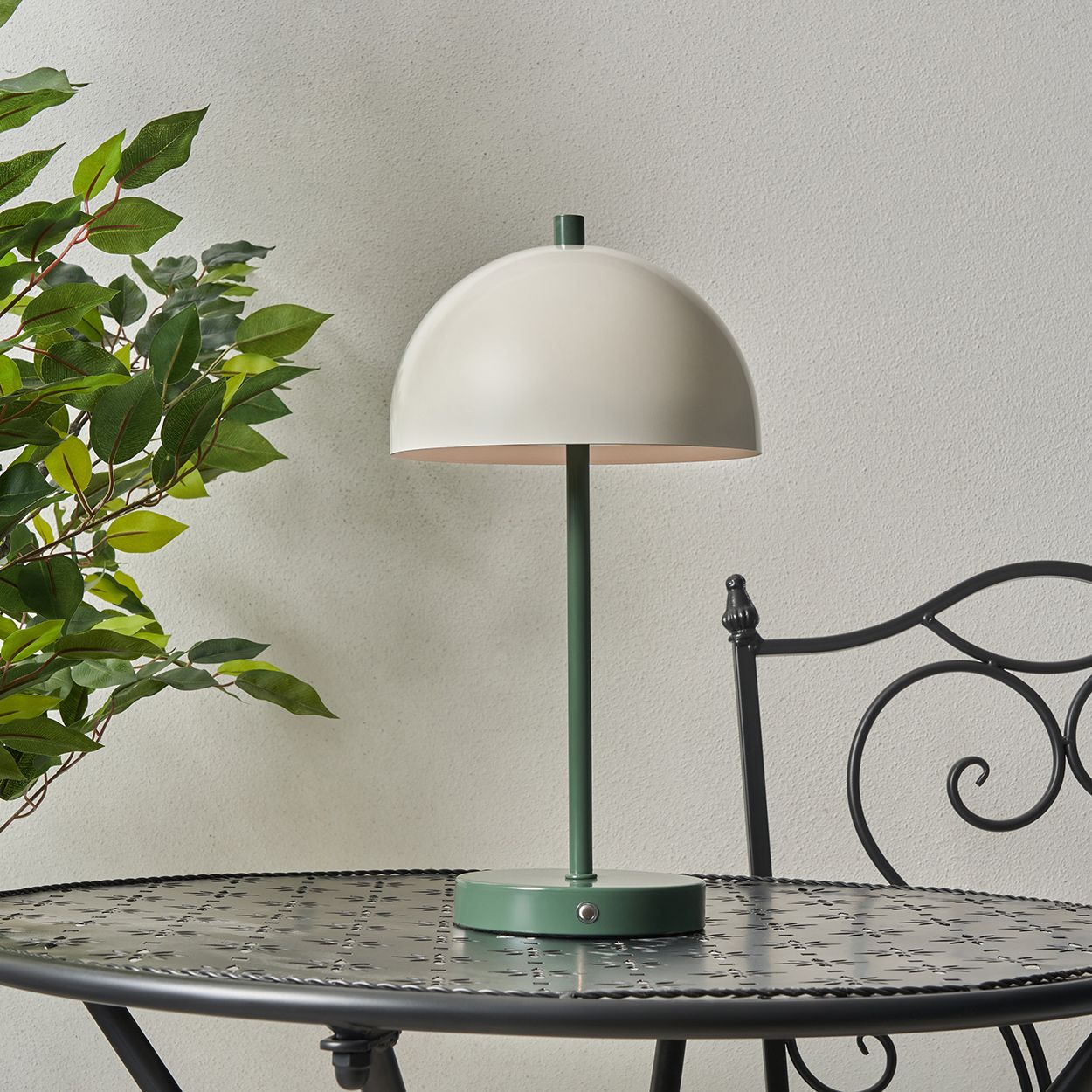Seaton Rechargeable Table Lamp Green